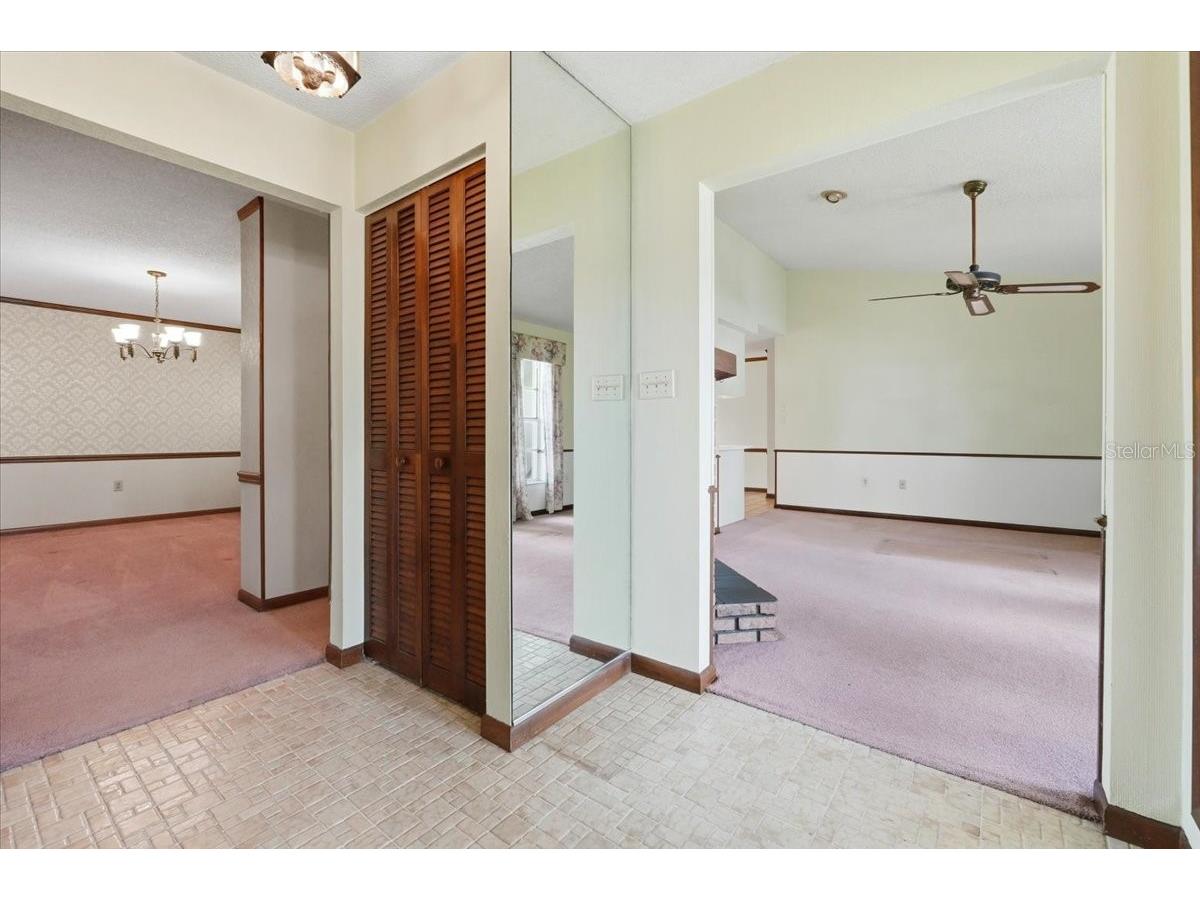 1911 Michelle Lane Lakeland FL 33813 A4689818 image7