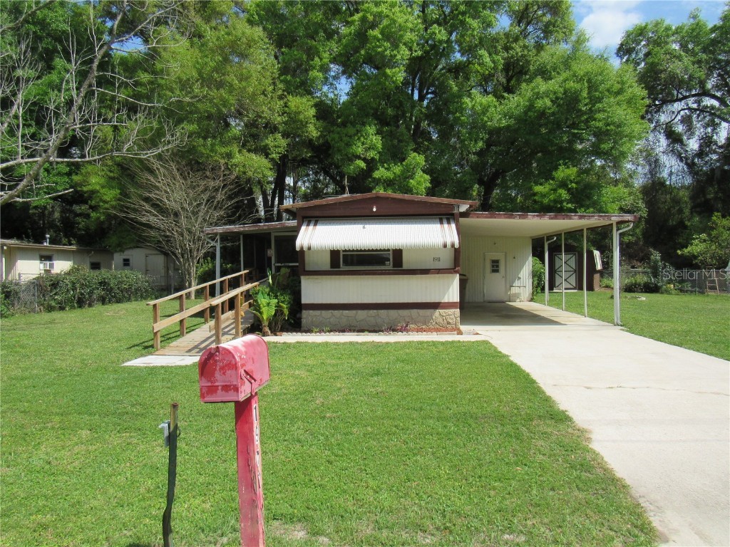 1911 NW 28th Avenue Ocala FL 34475 OM673979 image1