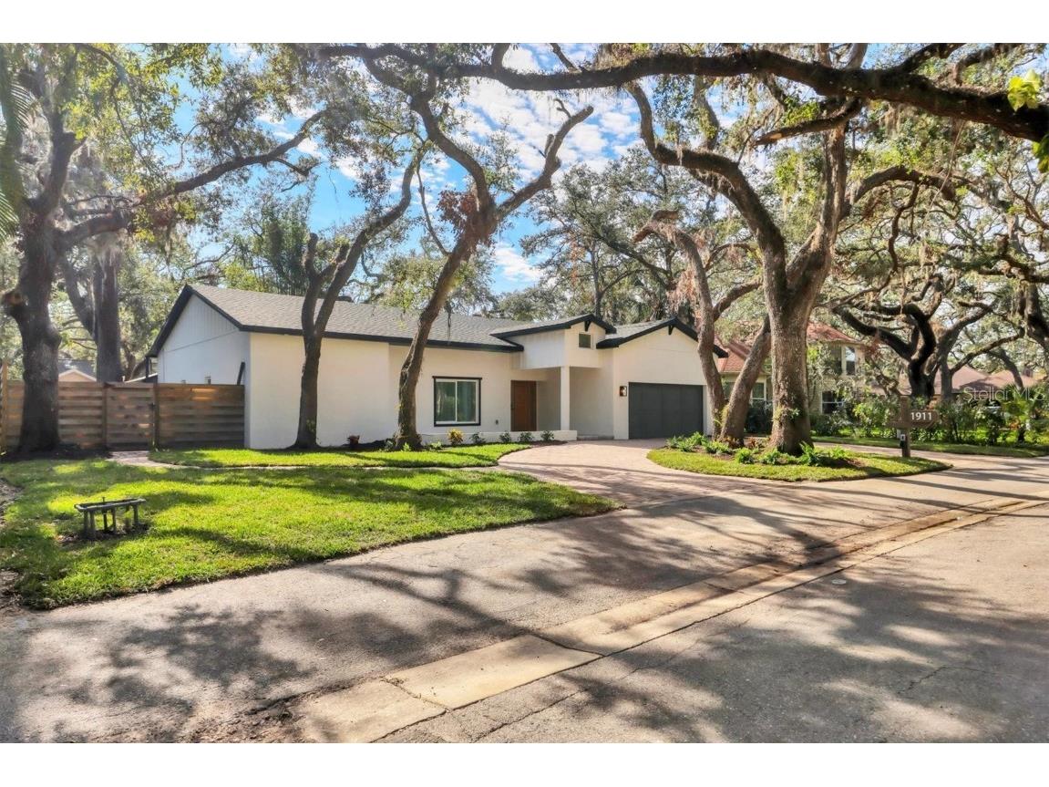 1911 Rain Forest Trail Sarasota FL 34240 O6269812 image1