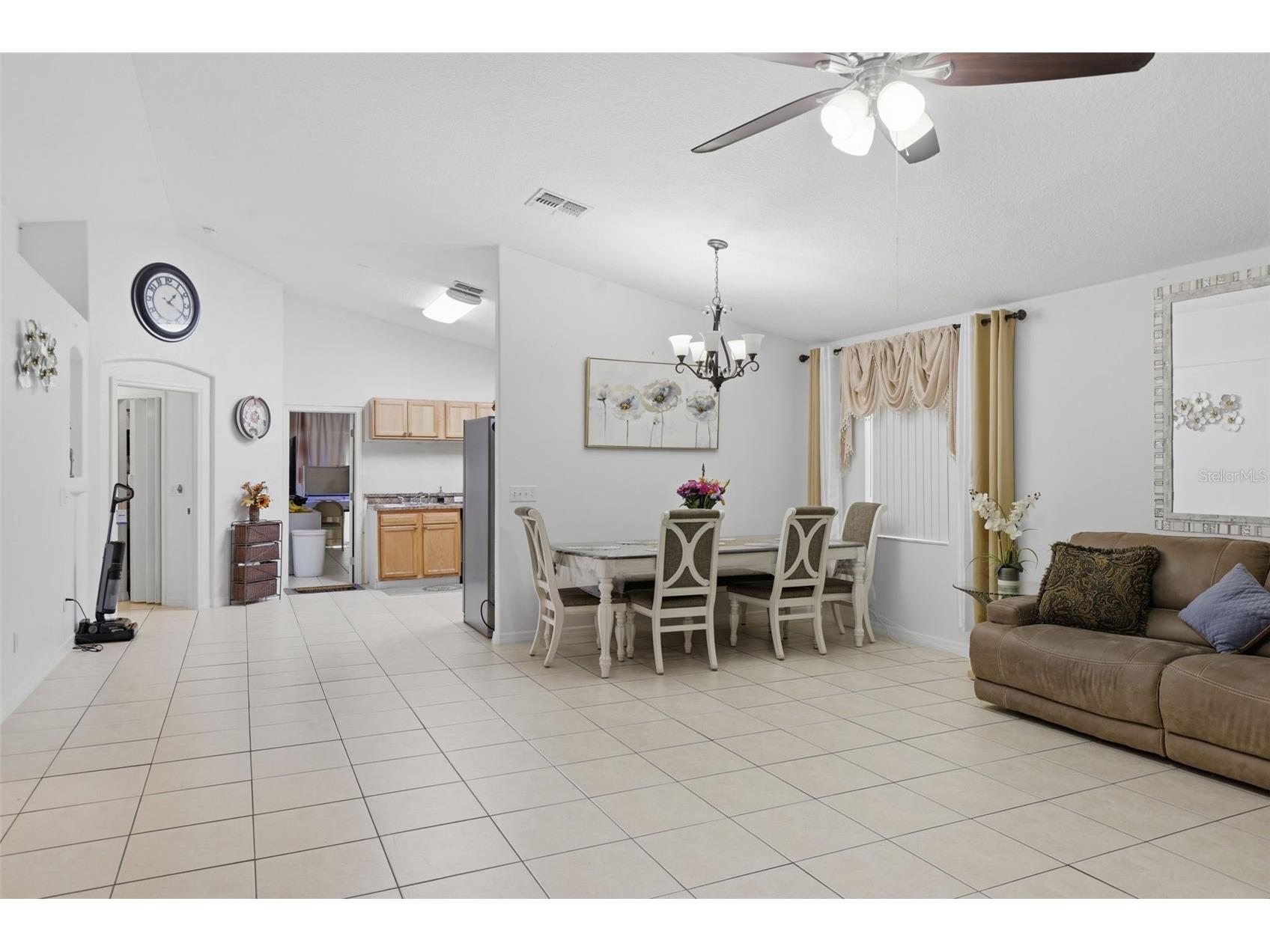 1911 S Gadsen Boulevard Orlando FL 32812 G5113952 image6