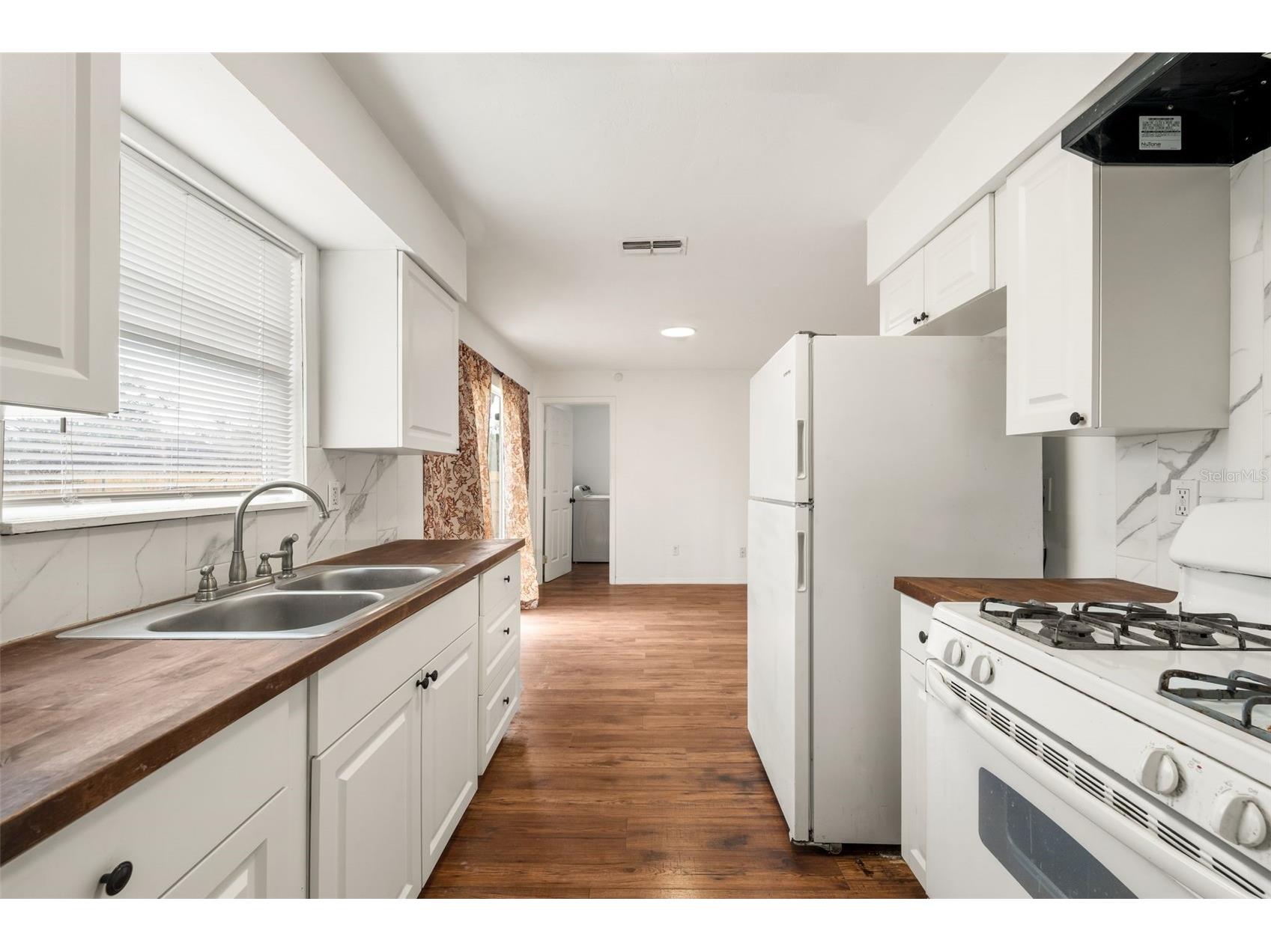 1911 SE 14th Avenue Gainesville FL 32641 GC537338 image10