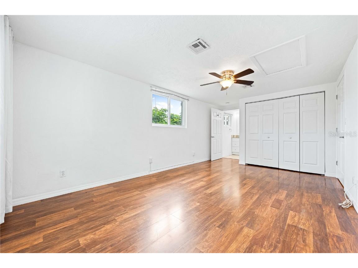 1911 Upper Beechwood Avenue Sarasota FL 34231 A4663604 image27