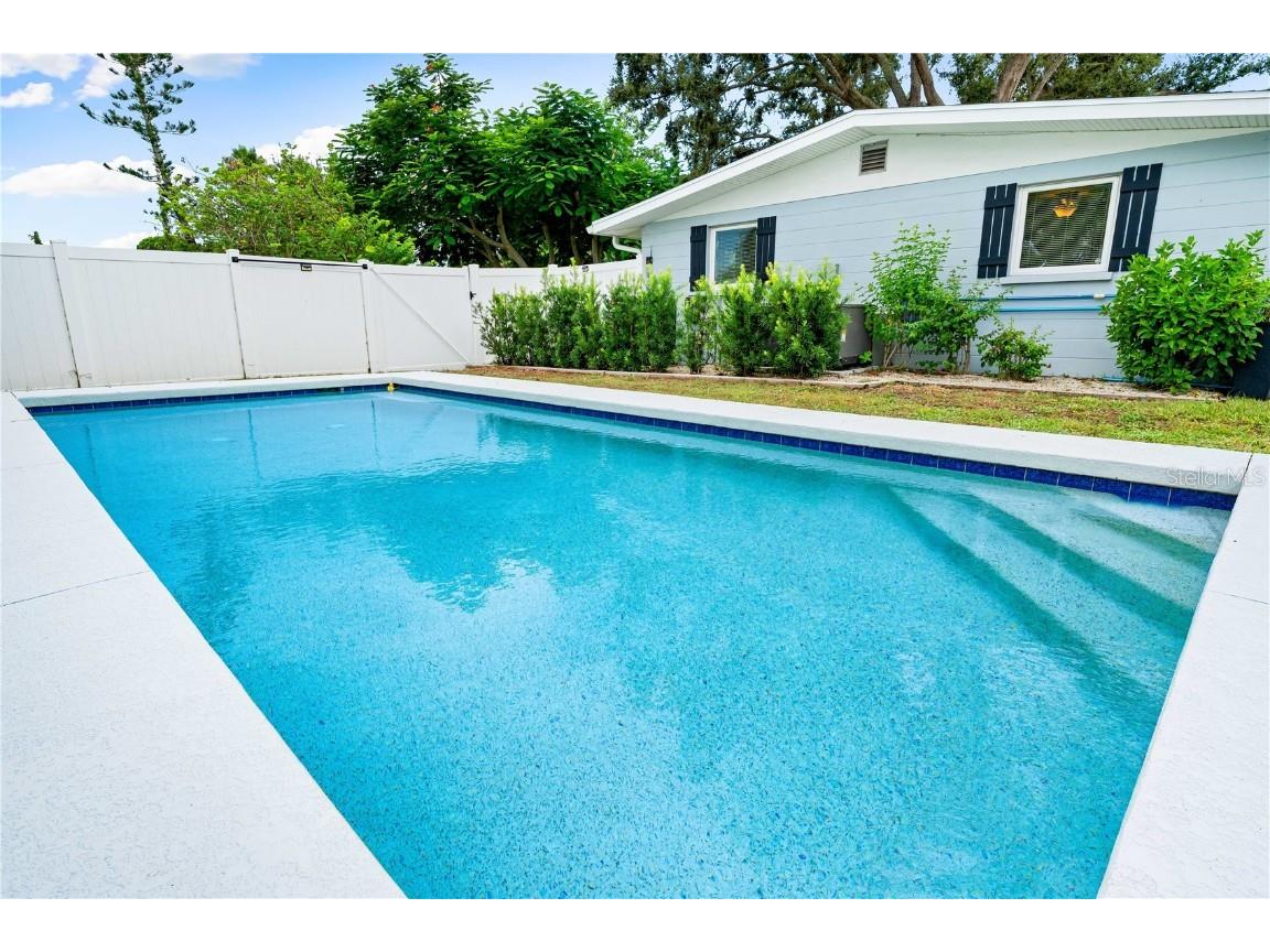 1911 Upper Beechwood Avenue Sarasota FL 34231 A4663604 image39