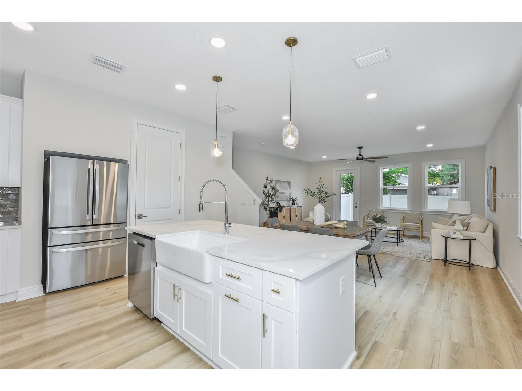 1911 W Beach Street Tampa FL 33607 TB8519457 image2