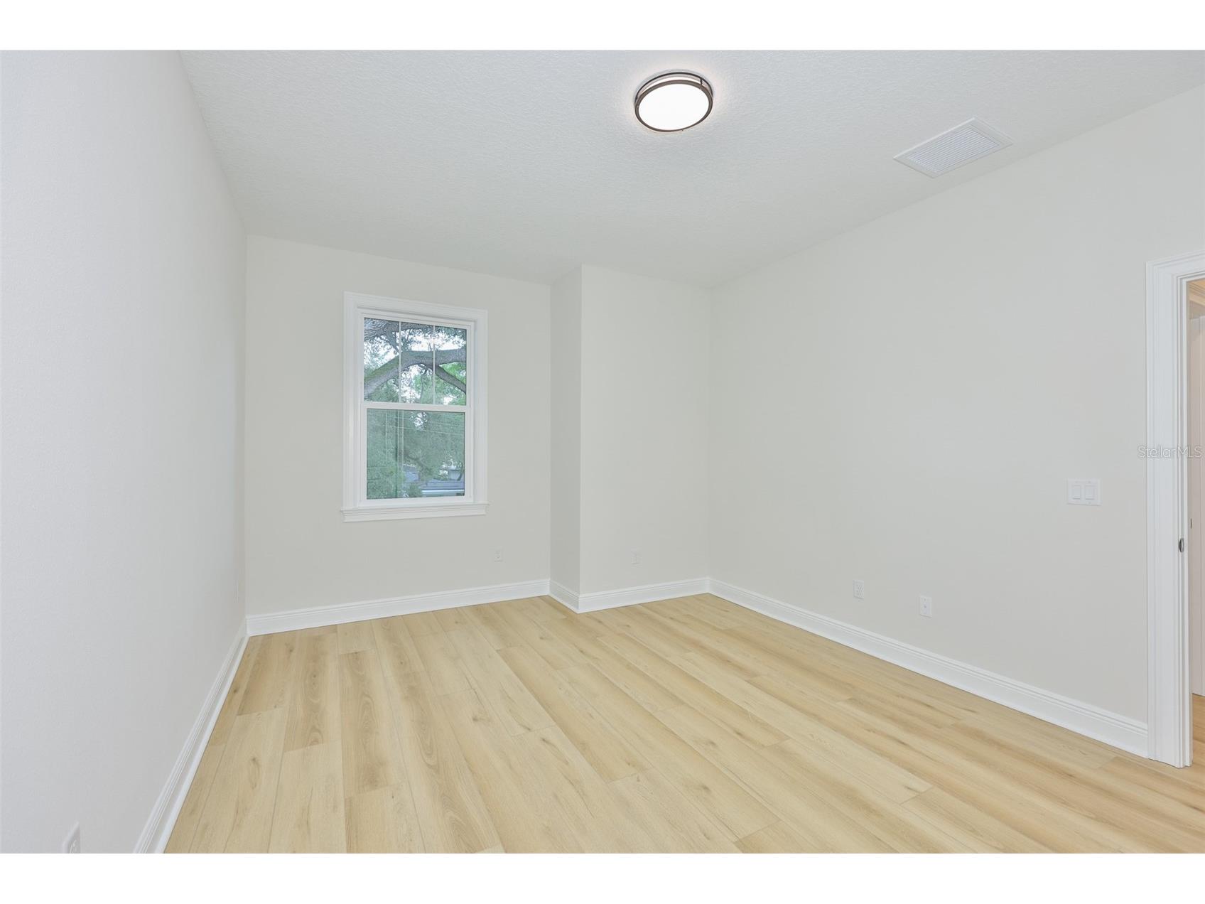 1911 W Beach Street Tampa FL 33607 TB8519457 image20
