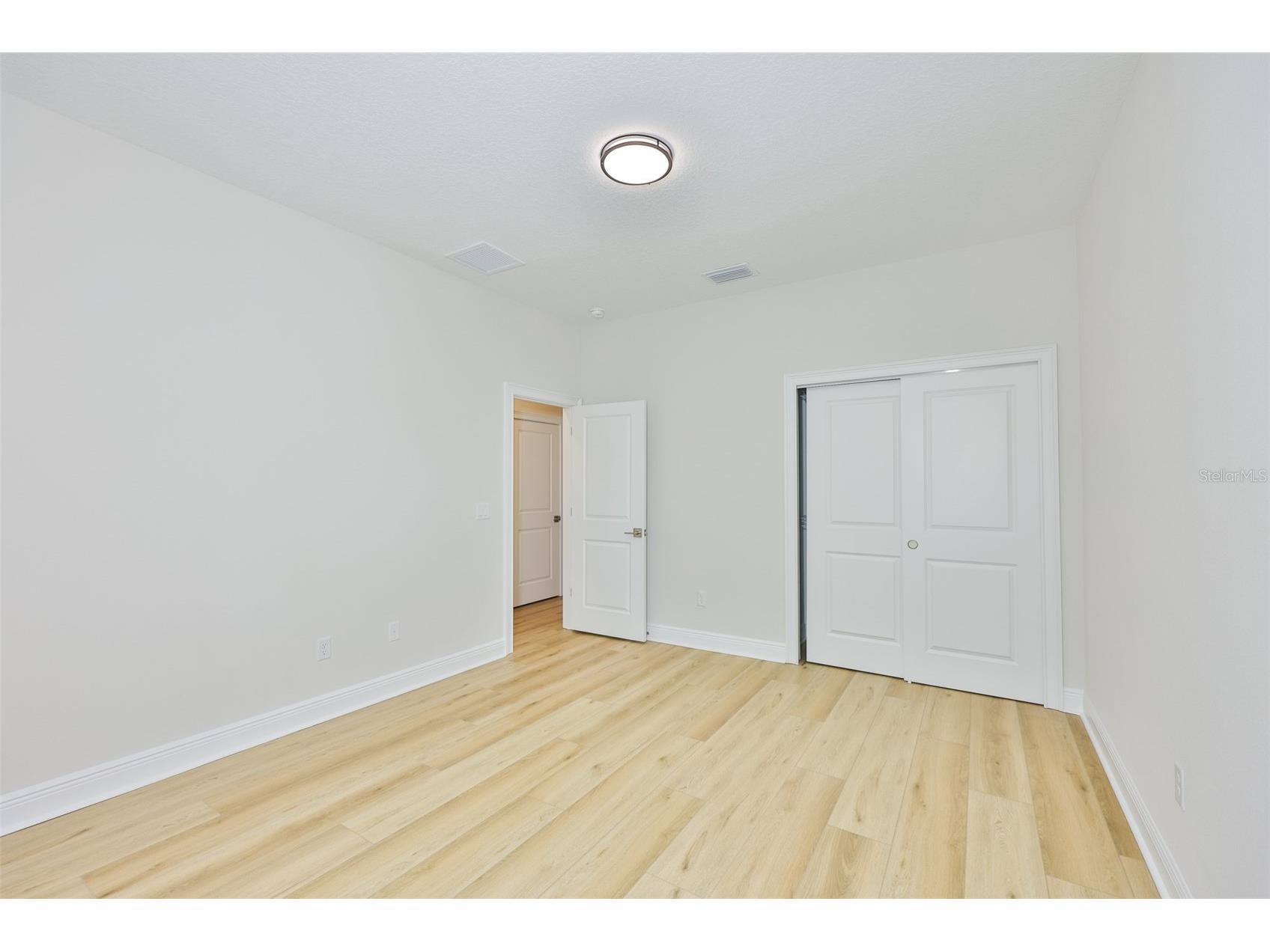 1911 W Beach Street Tampa FL 33607 TB8519457 image21