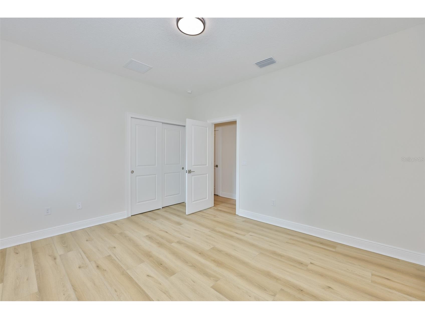 1911 W Beach Street Tampa FL 33607 TB8519457 image24