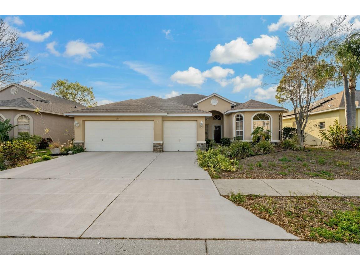 1911 Wood Bend Street Tarpon Springs FL 34689 W7853110 image1