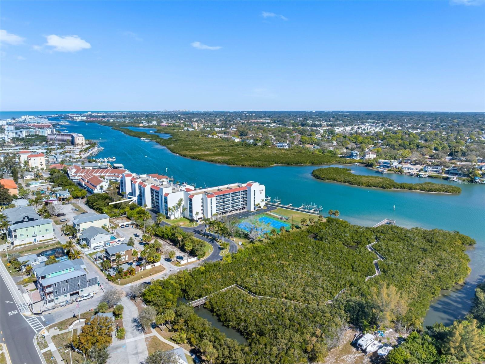 19111 Vista Bay Drive #204 Indian Shores FL 33785 - INTRACOASTAL TB8488636 image45