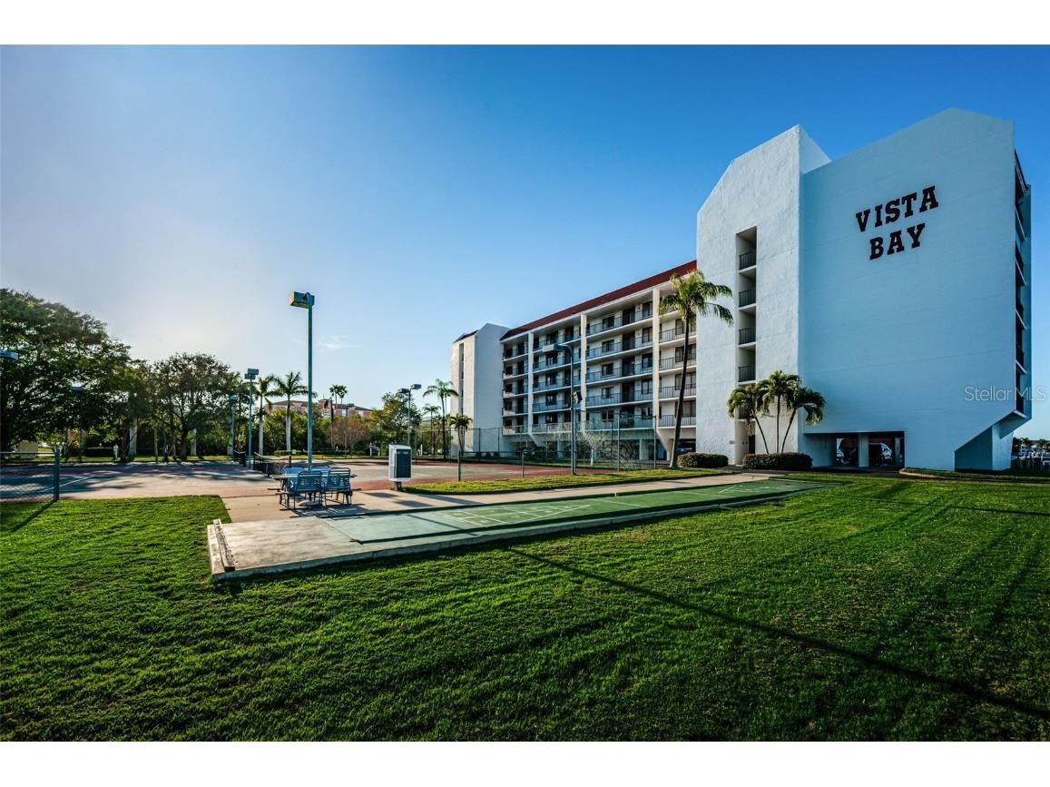 19111 Vista Bay Drive #211 Indian Shores FL 33785 - INTRACOASTAL WATERWAY TB8449336 image2