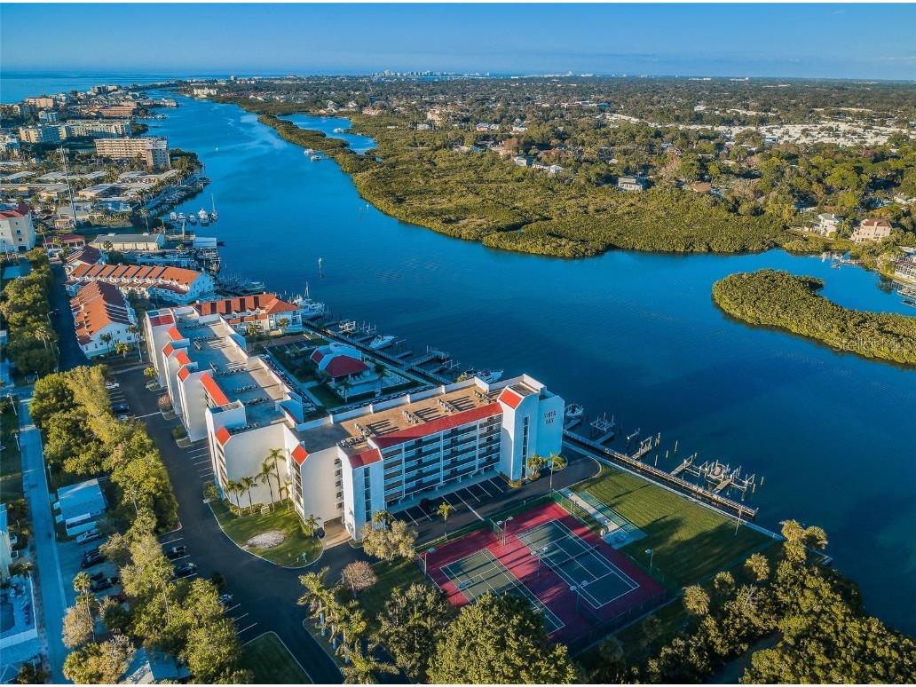 19111 Vista Bay Drive #211 Indian Shores FL 33785 - INTRACOASTAL WATERWAY TB8449336 image3
