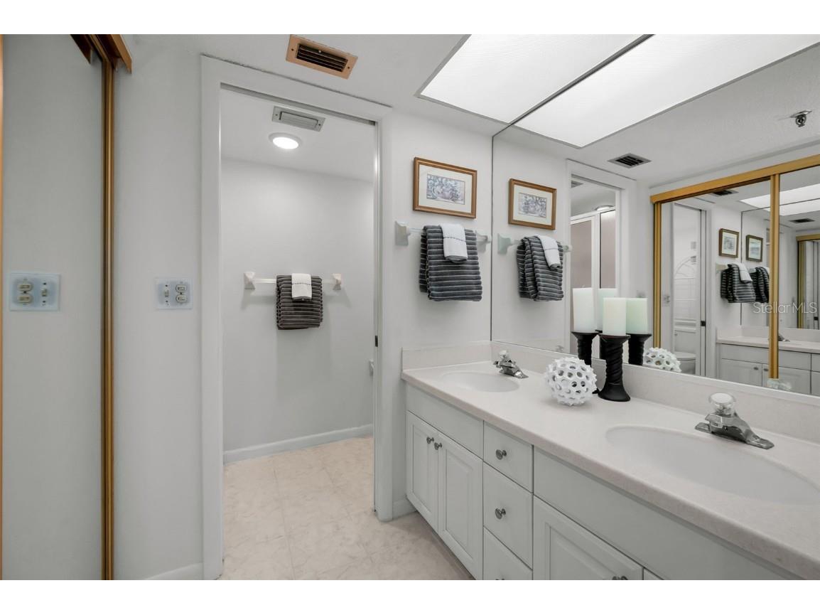 19111 Vista Bay Drive #211 Indian Shores FL 33785 - INTRACOASTAL WATERWAY TB8449336 image31