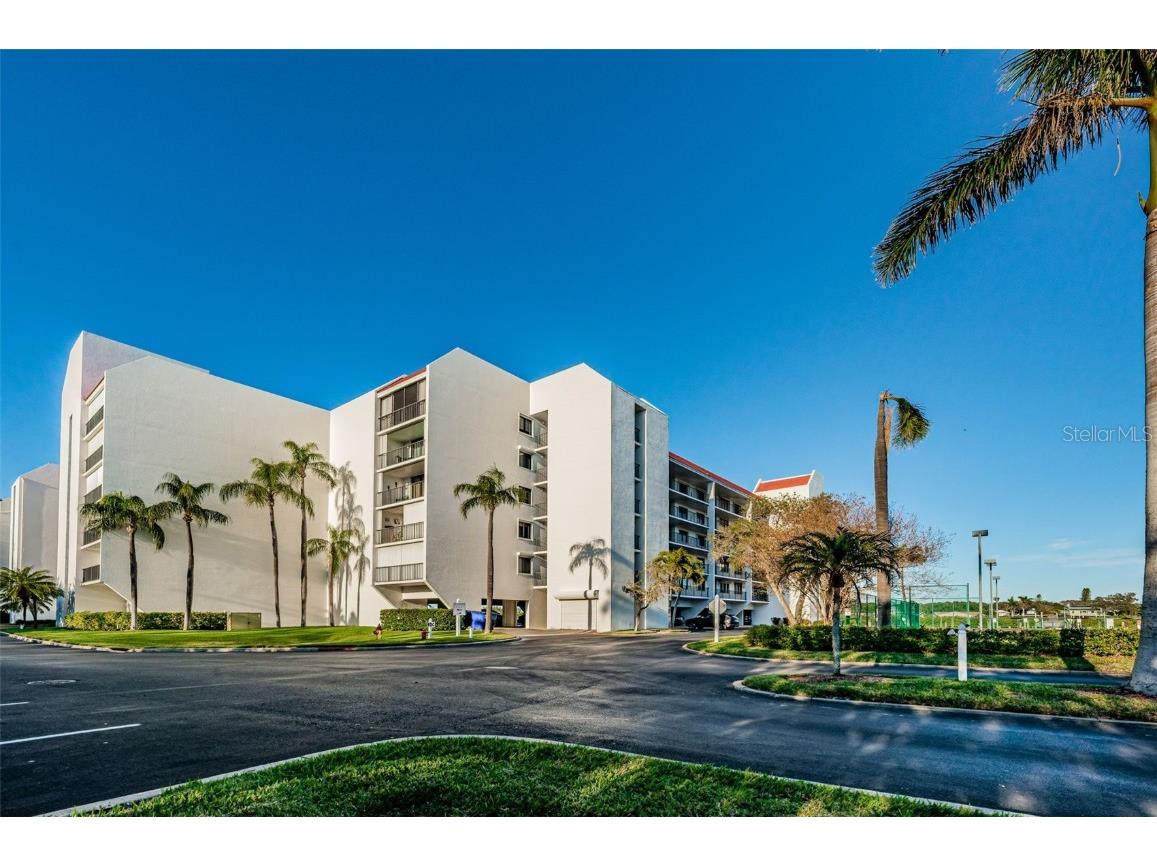 19111 Vista Bay Drive #211 Indian Shores FL 33785 - INTRACOASTAL WATERWAY TB8449336 image5