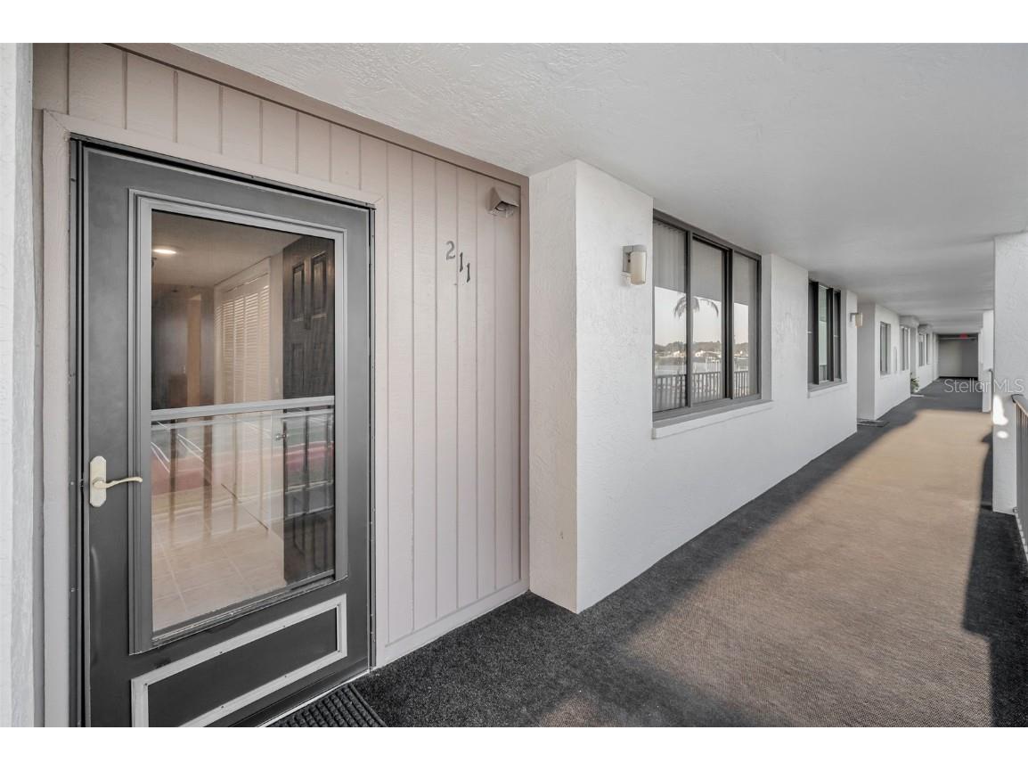 19111 Vista Bay Drive #211 Indian Shores FL 33785 - INTRACOASTAL WATERWAY TB8449336 image8