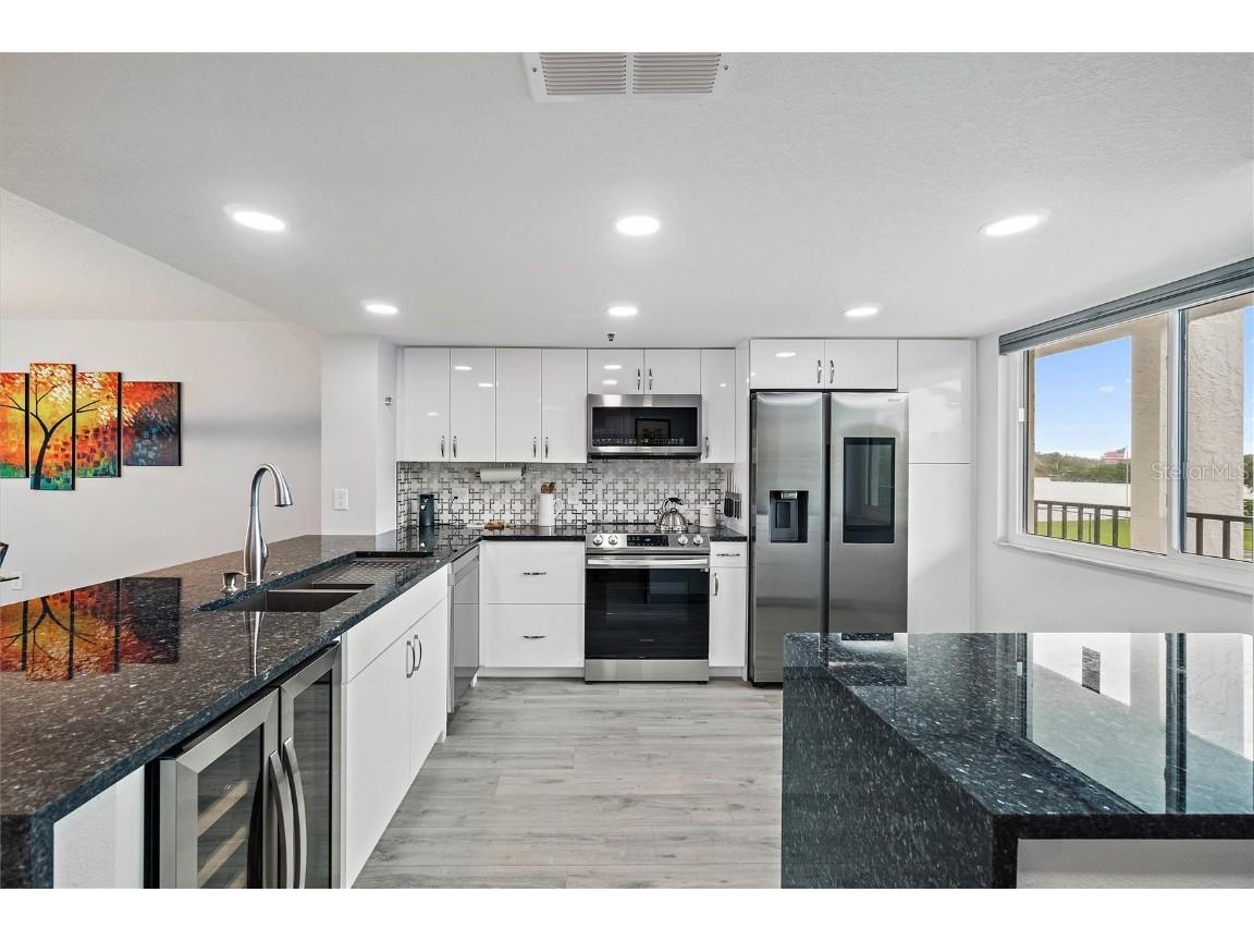 19111 Vista Bay Drive #212 Indian Shores FL 33785 TB8442529 image7