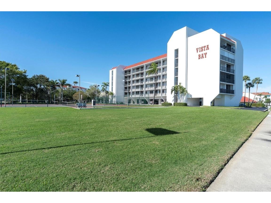 19111 Vista Bay Drive #213 Indian Shores FL 33785 - INTRACOASTAL WATERWAY U8222643 image1