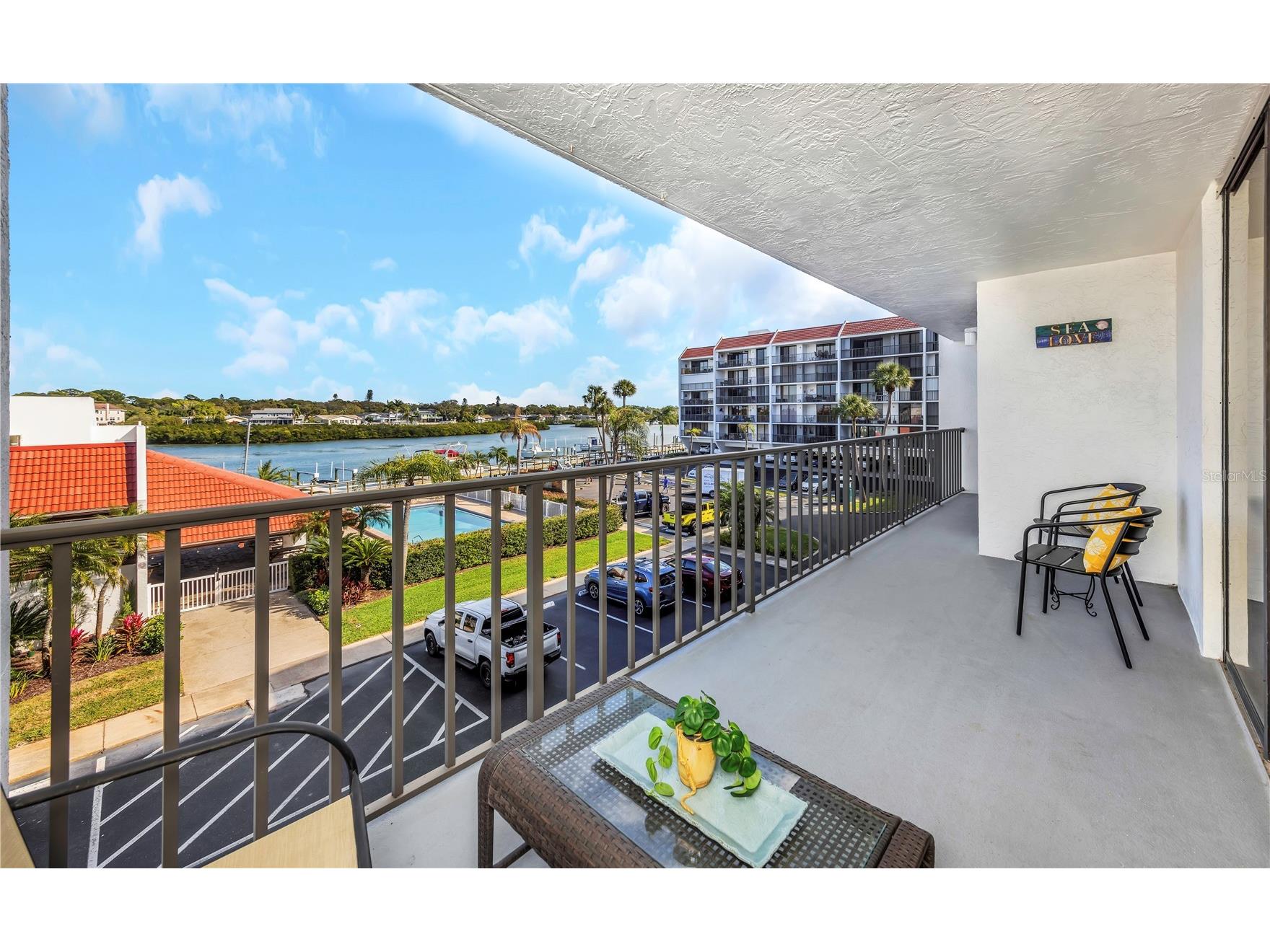 19111 Vista Bay Drive #304 Indian Shores FL 33785 TB8469842 image1