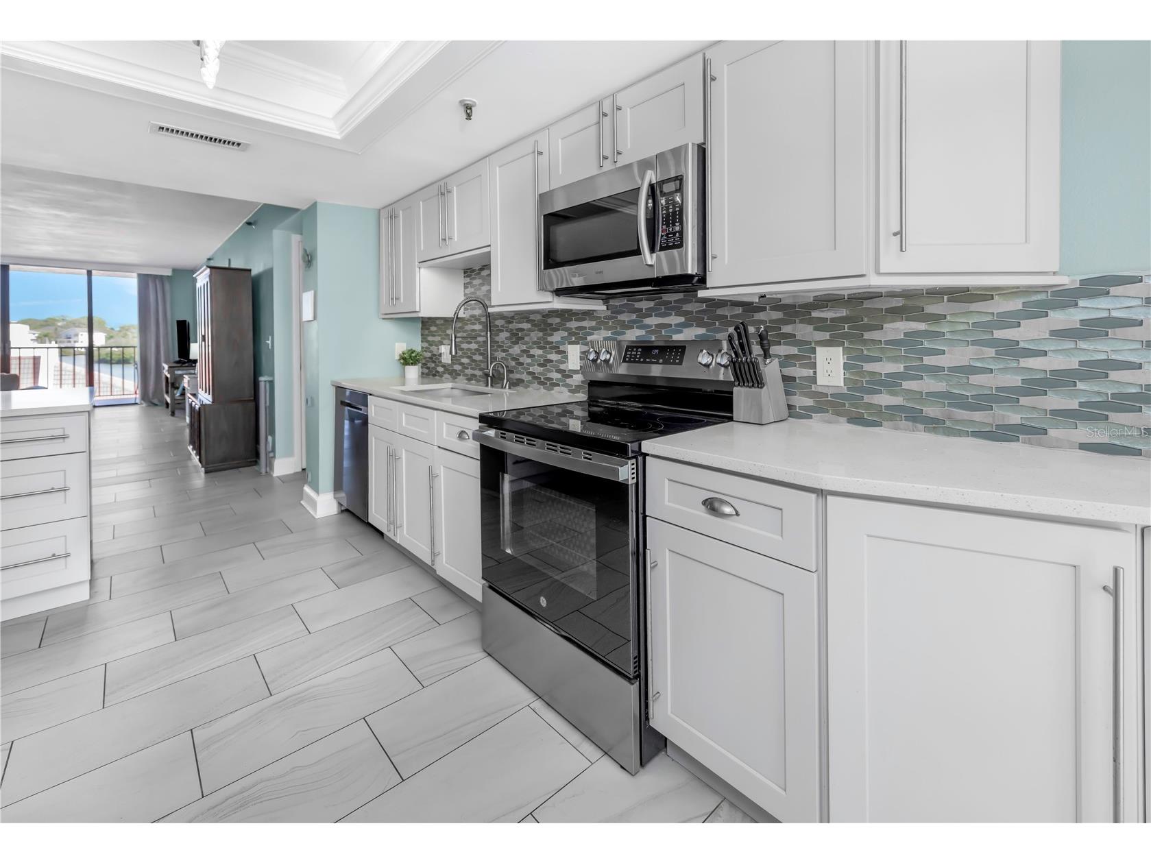 19111 Vista Bay Drive #304 Indian Shores FL 33785 TB8469842 image10