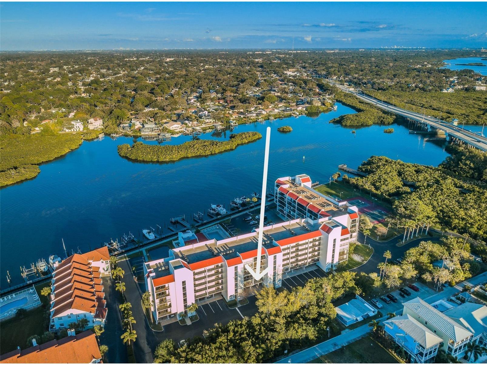 19111 Vista Bay Drive #304 Indian Shores FL 33785 - INTRACOASTAL WATERWAY TB8517541 image1