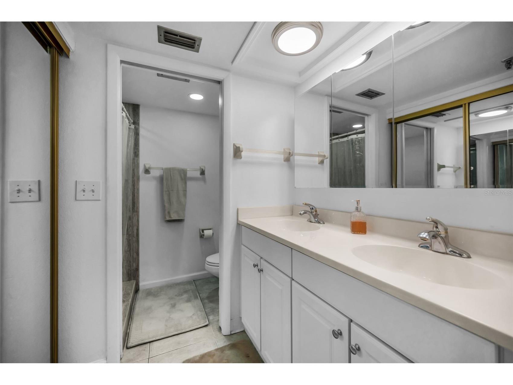19111 Vista Bay Drive #304 Indian Shores FL 33785 - INTRACOASTAL WATERWAY TB8517541 image54