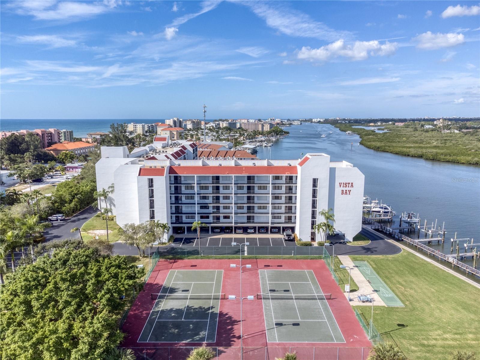 19111 Vista Bay Drive #510 Indian Shores FL 33785 W7882537 image2
