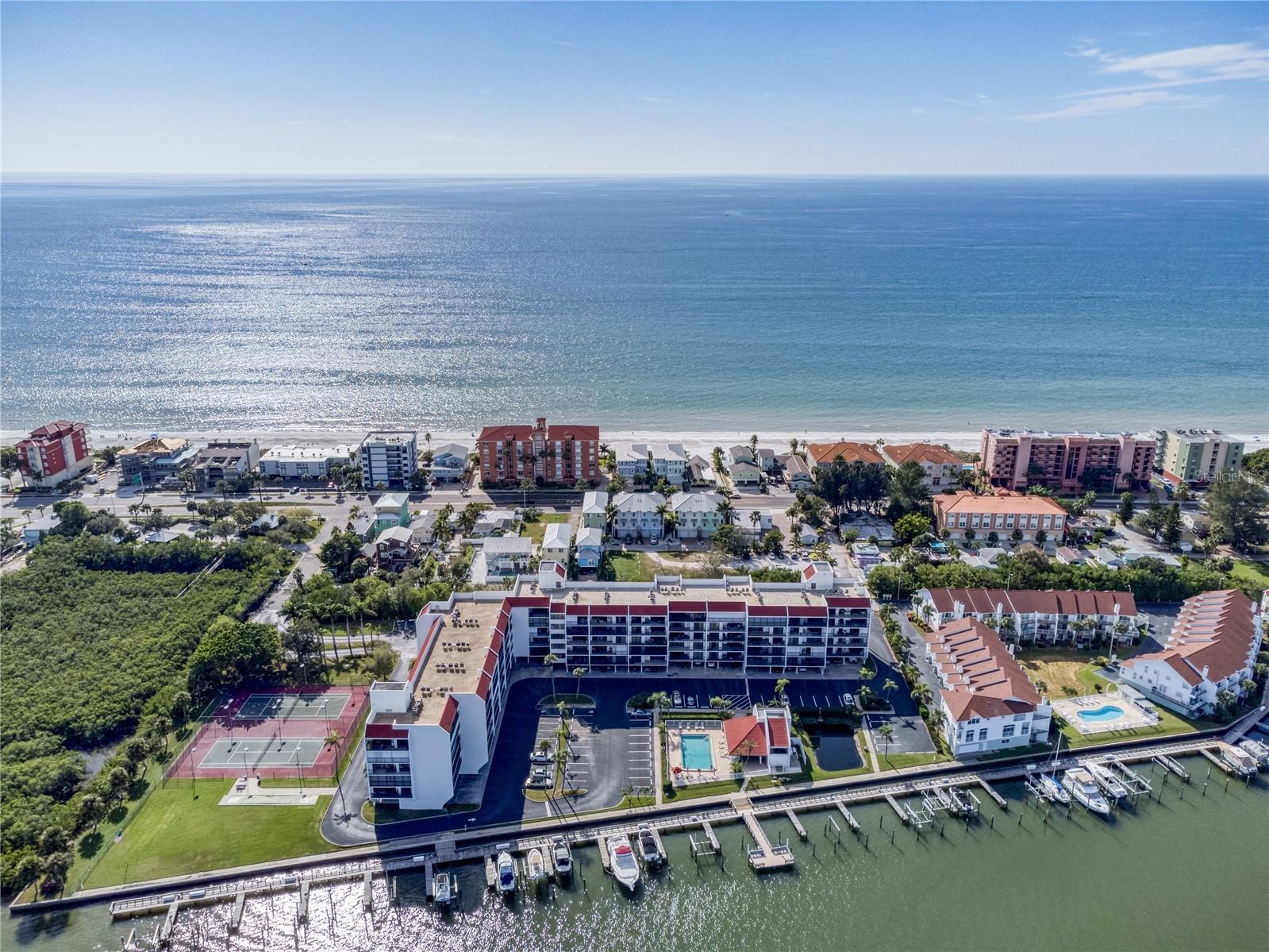 19111 Vista Bay Drive #510 Indian Shores FL 33785 W7882537 image4