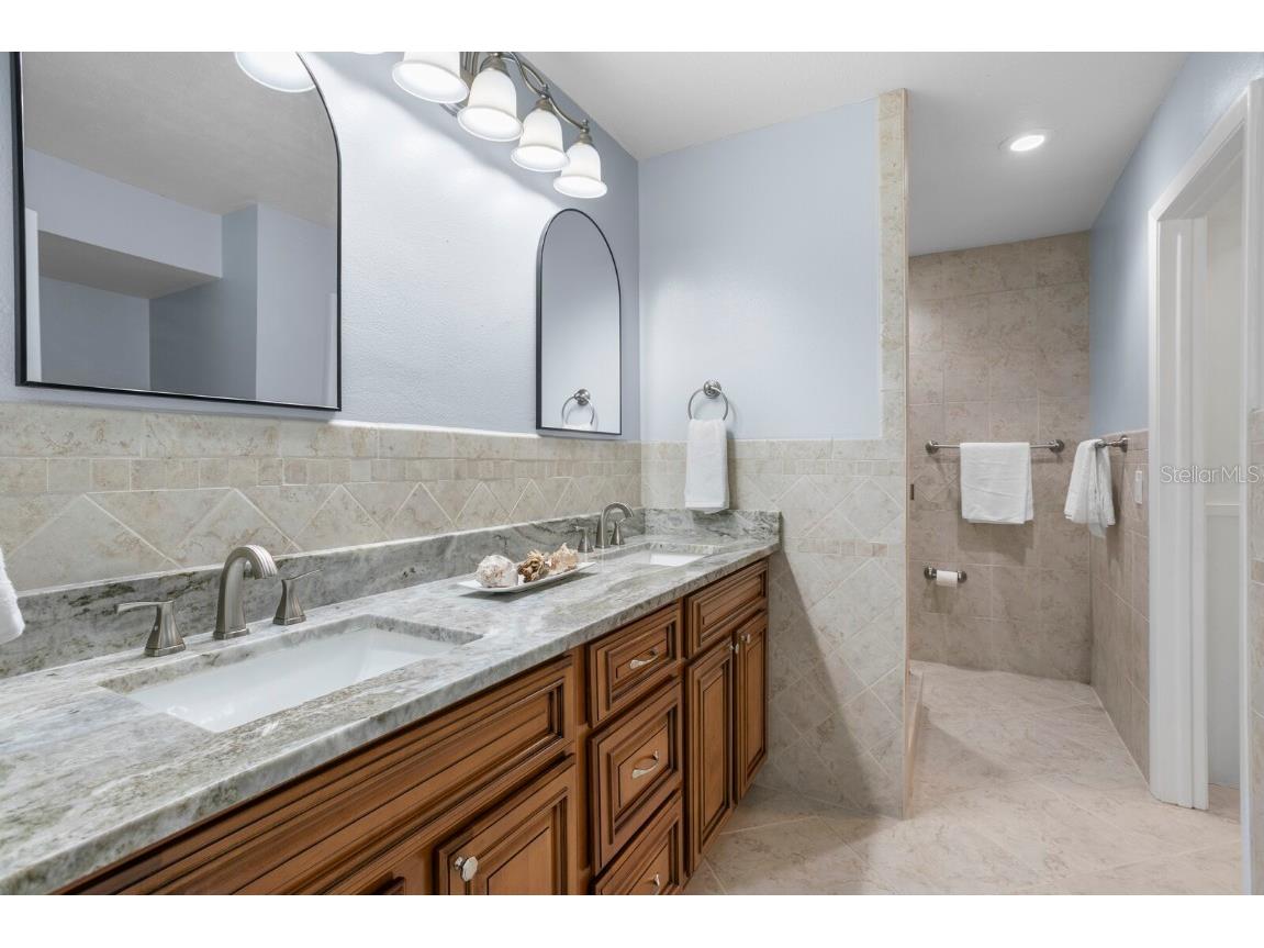 19116 Forrest Drive Odessa FL 33556 - LAKE WOOD TB8431640 image18