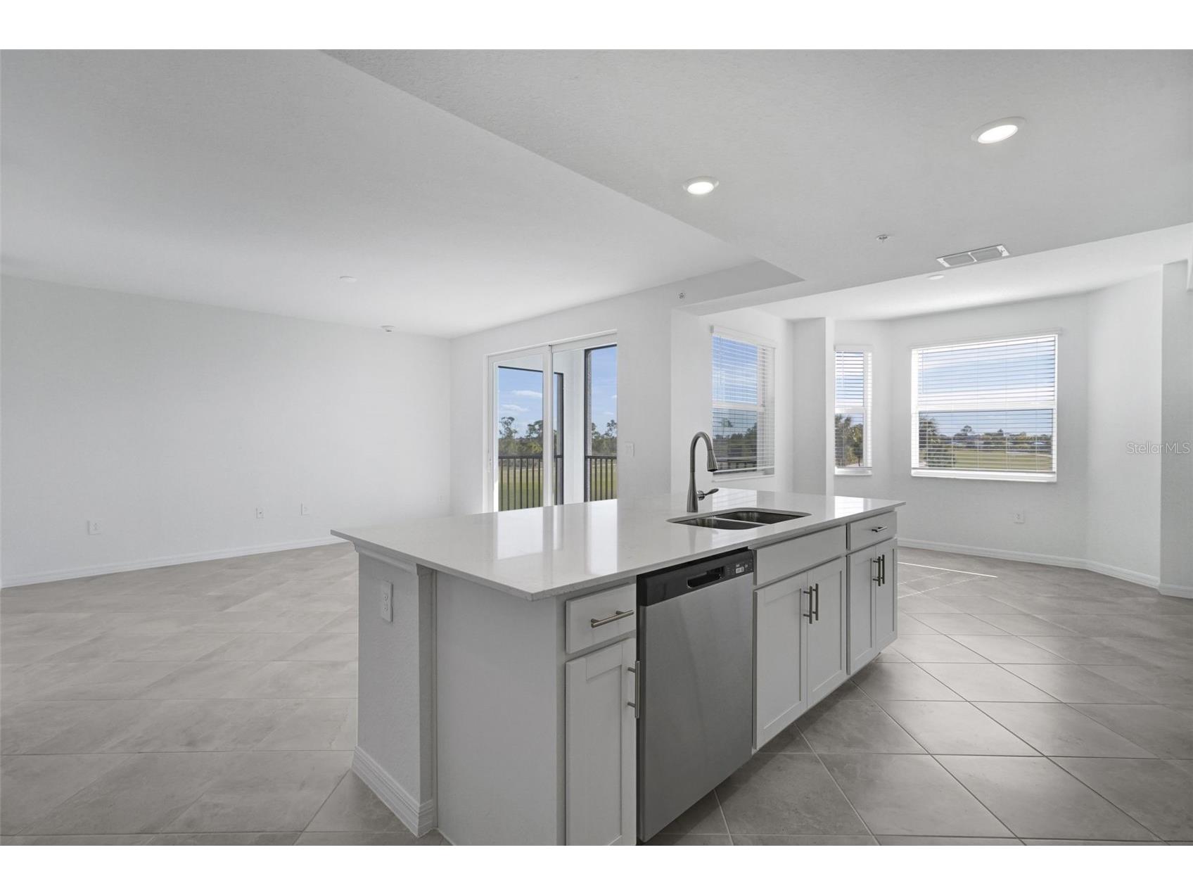 19116 Scallop Loop #102 Lakewood Ranch FL 34211 TB8478525 image16