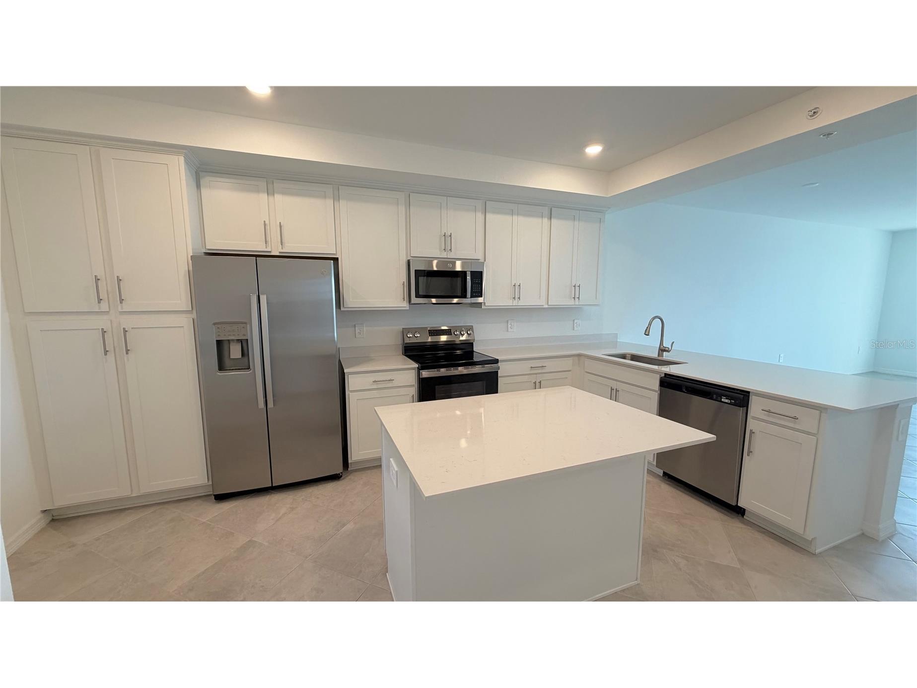 19116 Scallop Loop #104 Lakewood Ranch FL 34211 A4695645 image2