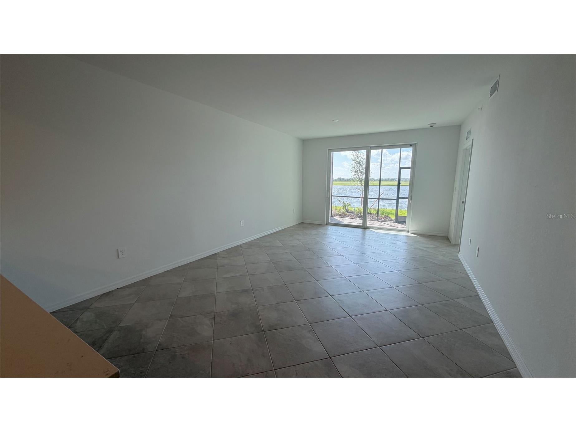 19116 Scallop Loop #104 Lakewood Ranch FL 34211 A4695645 image4