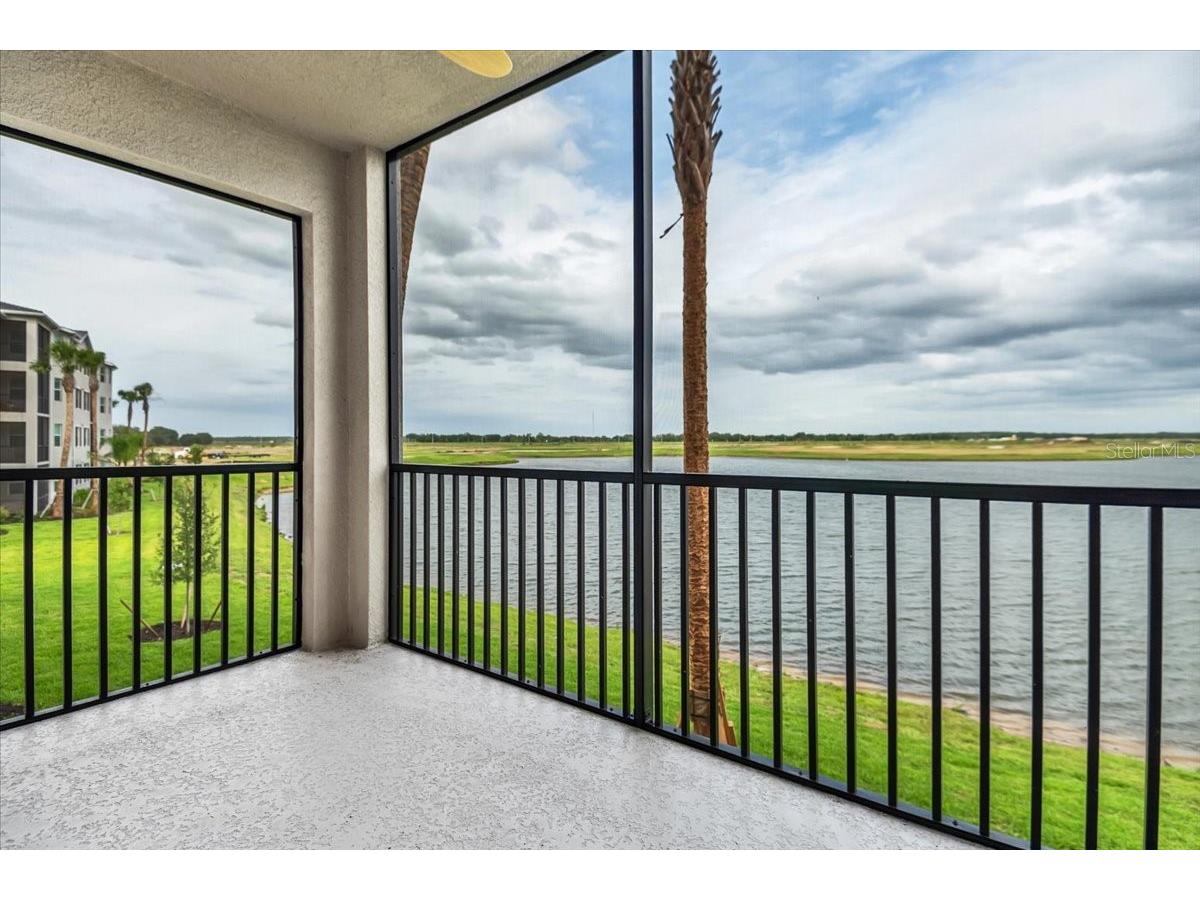 19116 Scallop Loop #203 Bradenton FL 34211 A4692614 image1