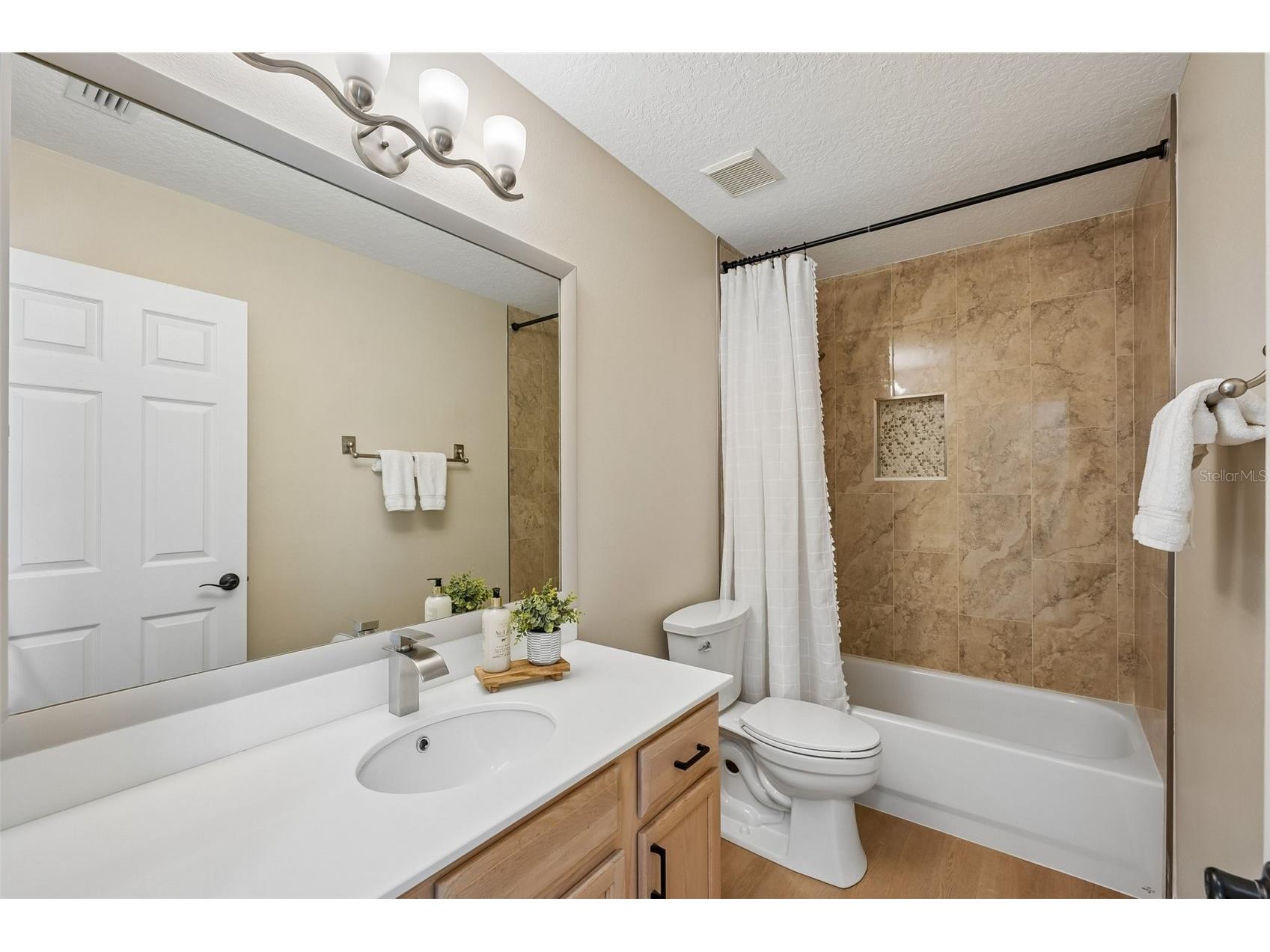 19117 Mandarin Grove Place Tampa FL 33647 TB8505398 image37