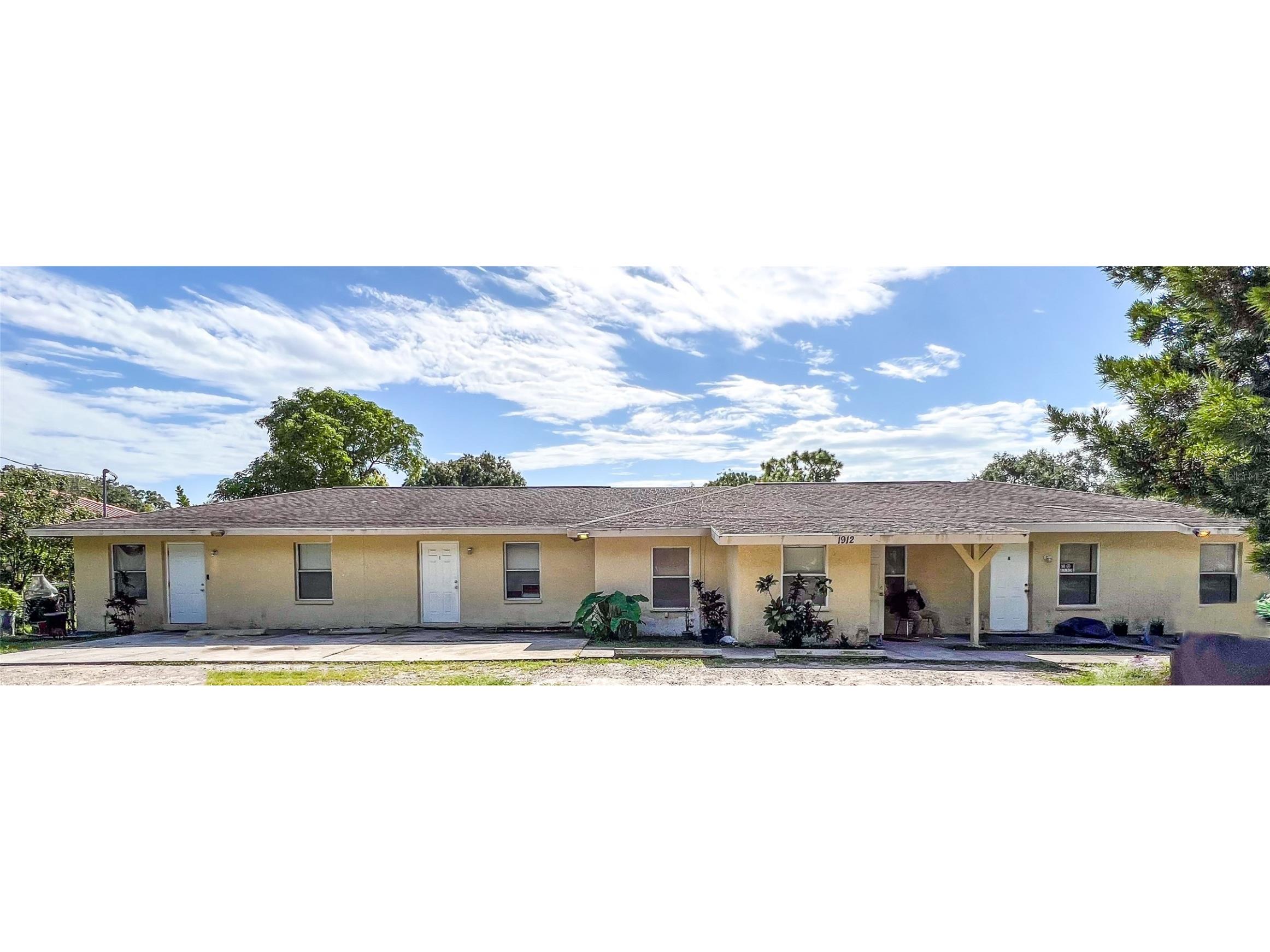 1912 3rd Avenue E Palmetto FL 34221 A4621121 image1