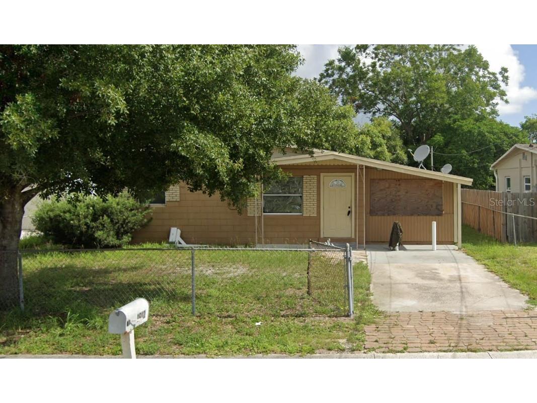 1912 Avenue P Fort Pierce FL 34950 TB8415405 image1