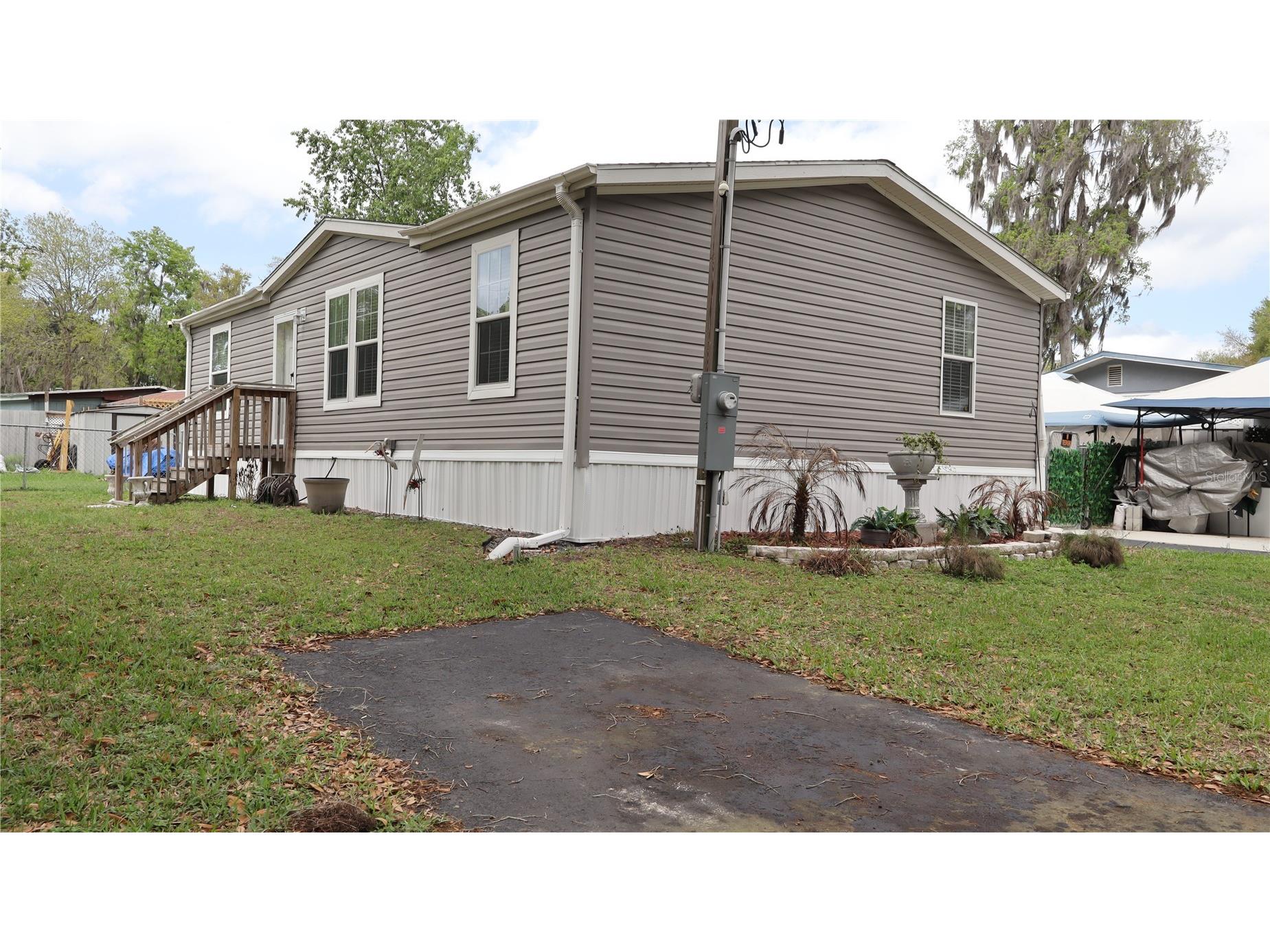 1912 Cr 439c Lake Panasoffkee FL 33538 - LAKE PANASOFFKEE G5109695 image3