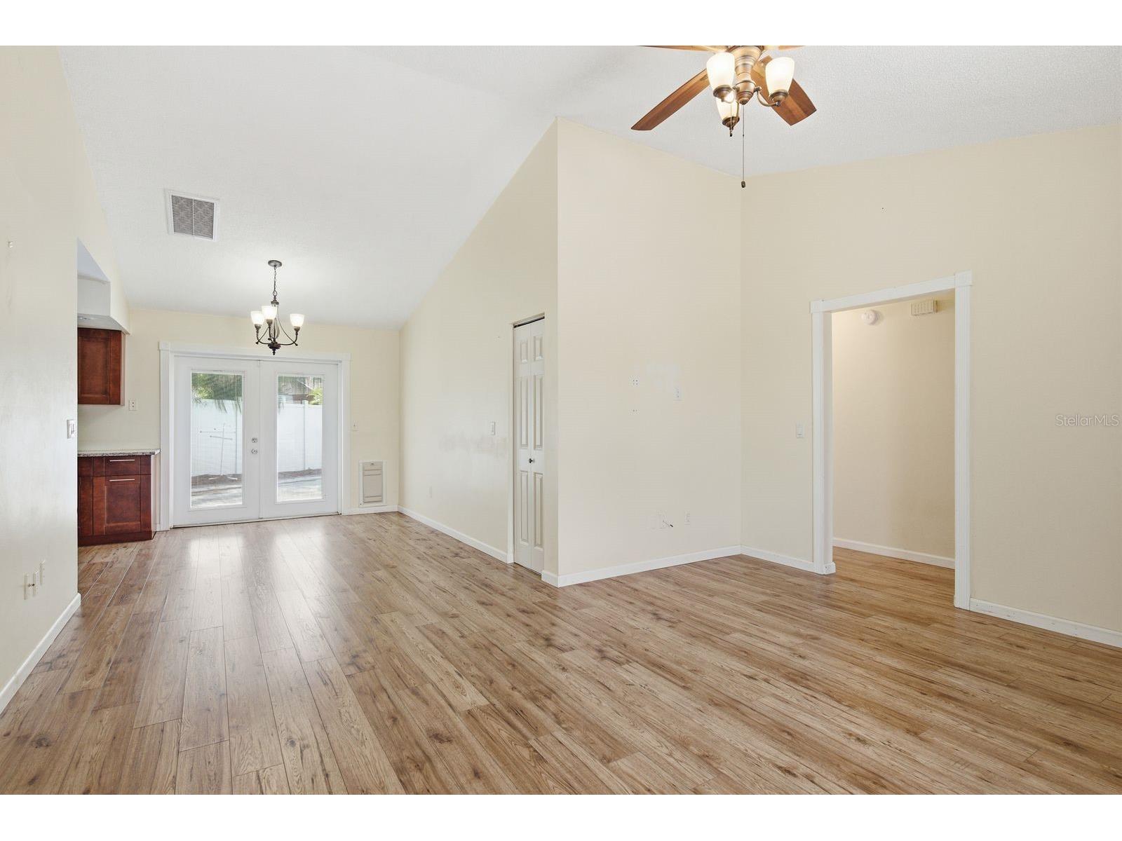 1912 Cutty Bay Court Oldsmar FL 34677 TB8509310 image5