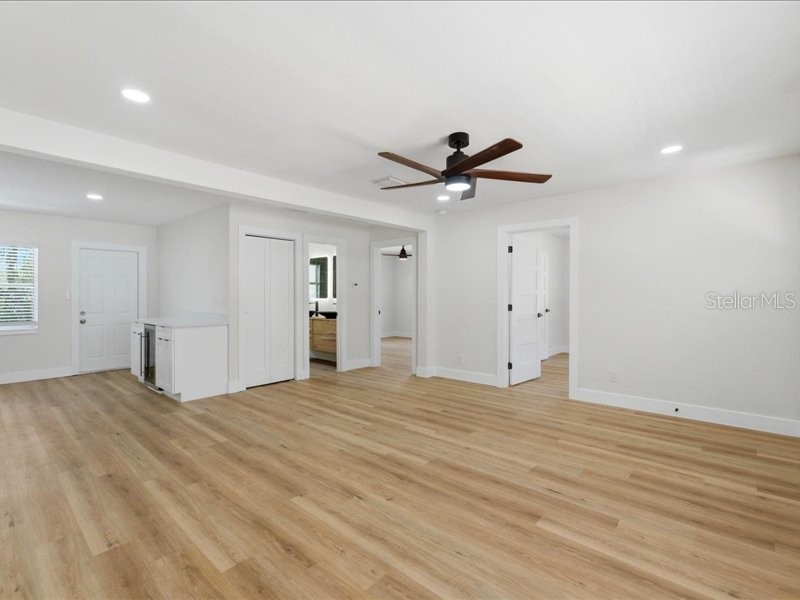 1912 E Hanna Avenue Tampa FL 33610 TB8500931 image8
