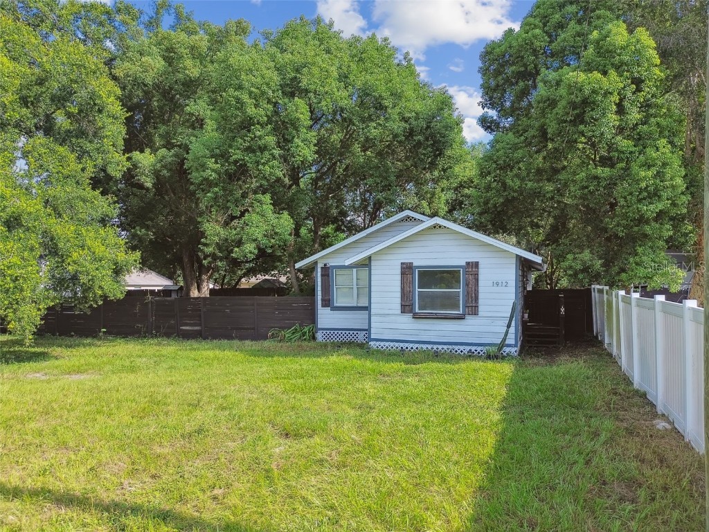 1912 E Waters Avenue Tampa FL 33604 T3546884 image1