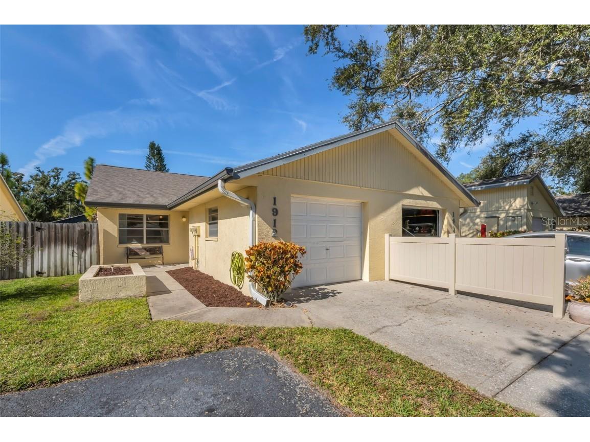 1912 Elaine Drive Clearwater FL 33760 TB8451961 image1