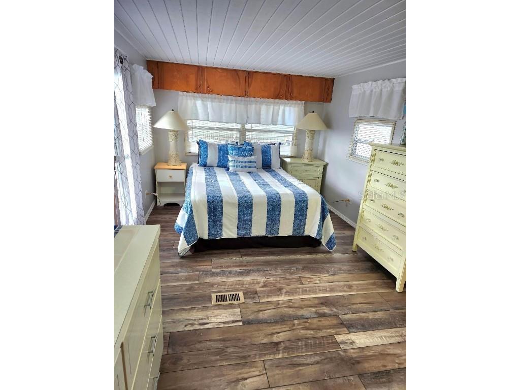 1912 Iowa Avenue Bradenton FL 34207 - SARASOTA BAY A4675852 image22