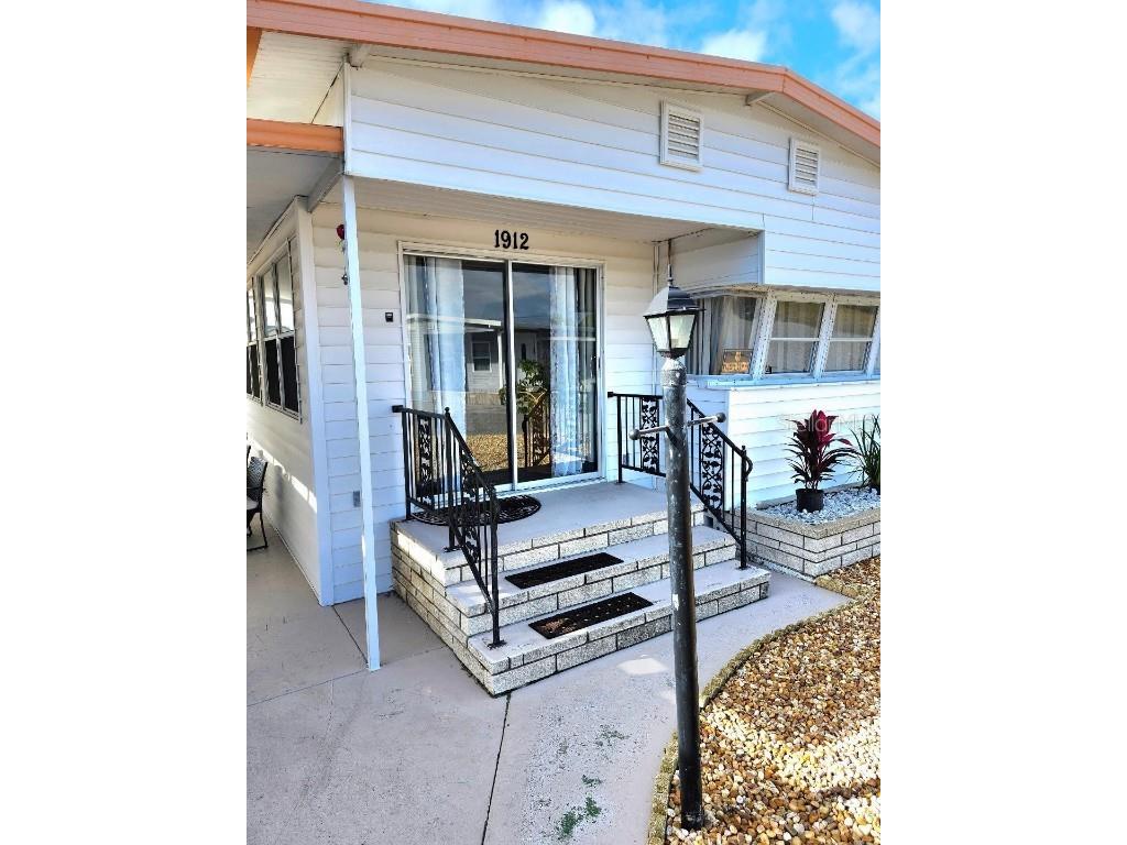 1912 Iowa Avenue Bradenton FL 34207 - SARASOTA BAY A4675852 image4