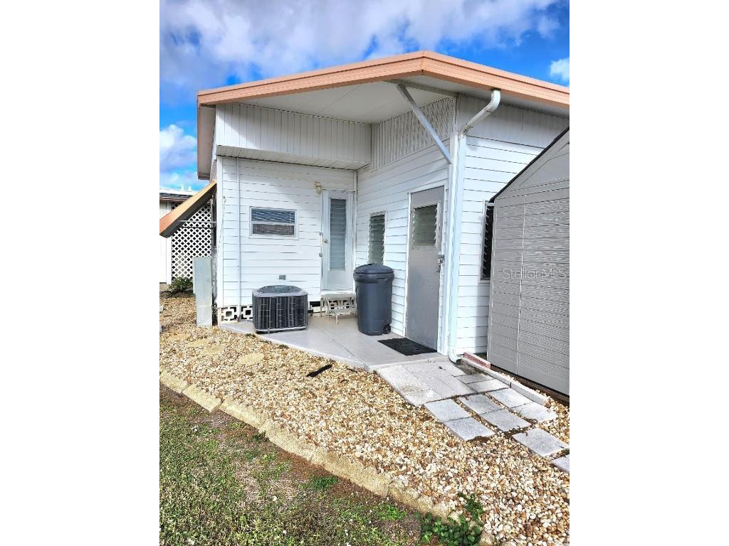 1912 Iowa Avenue Bradenton FL 34207 - SARASOTA BAY A4675852 image6