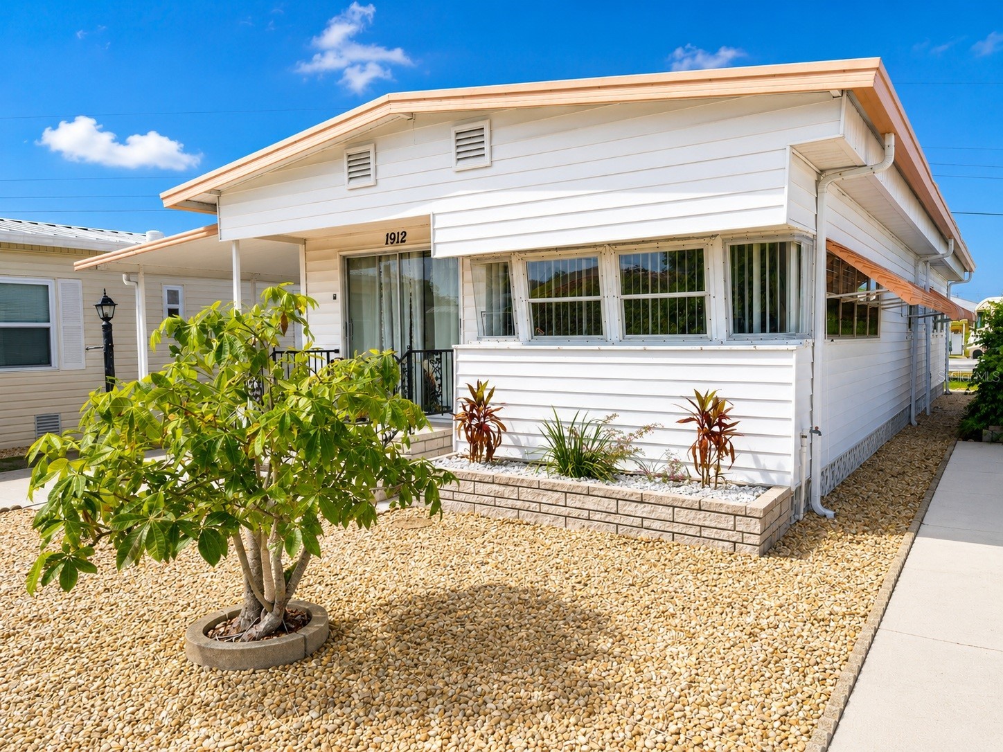 1912 Iowa Avenue Bradenton FL 34207 - SARASOTA BAY A4698894 image3