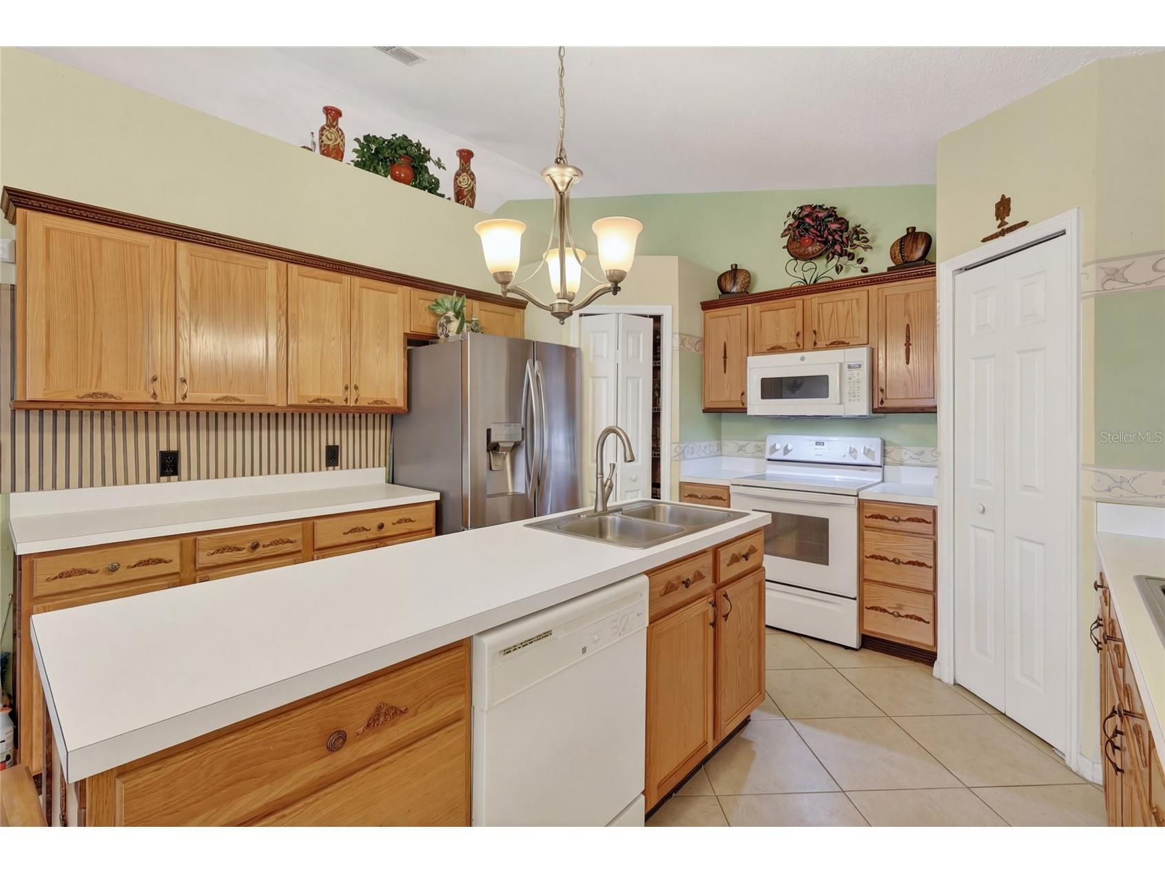 1912 Lakeview Place Kissimmee FL 34759 S5147705 image14