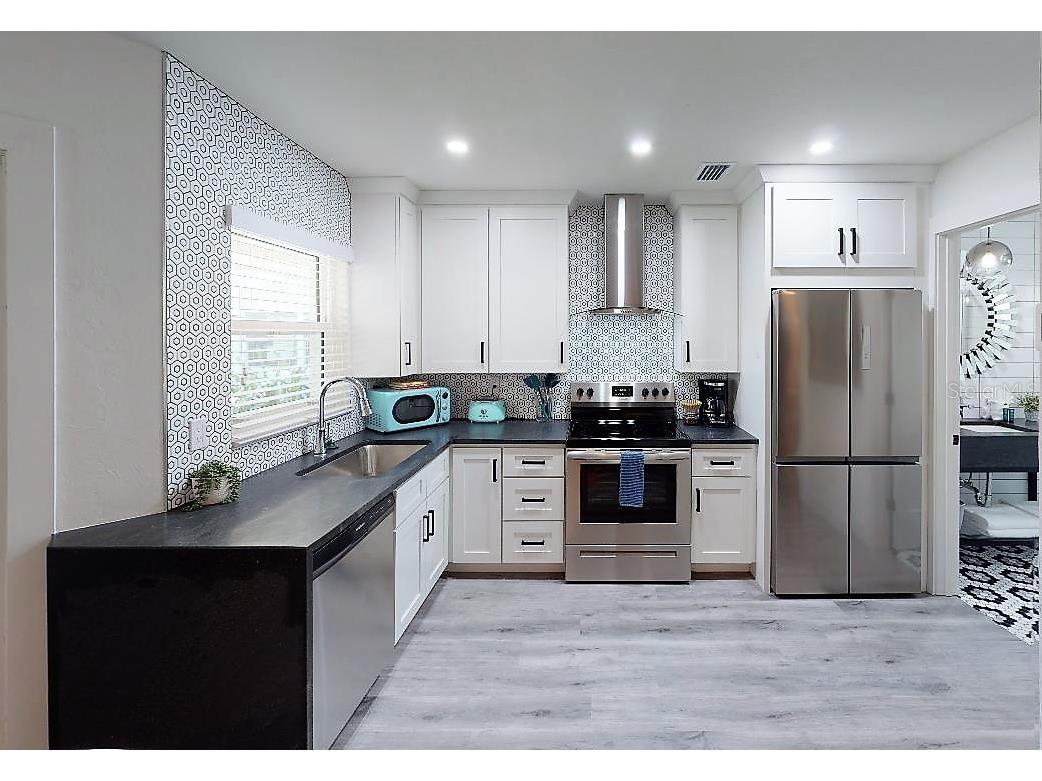 1912 Morrill #1916 Sarasota FL 34236 A4699040 image26