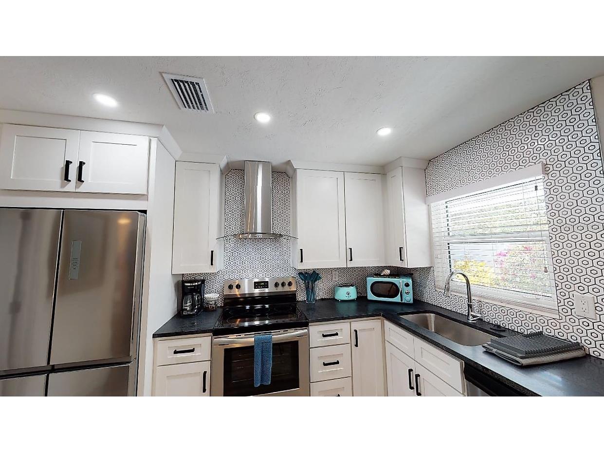 1912 Morrill #LIME Sarasota FL 34236 A4673865 image21