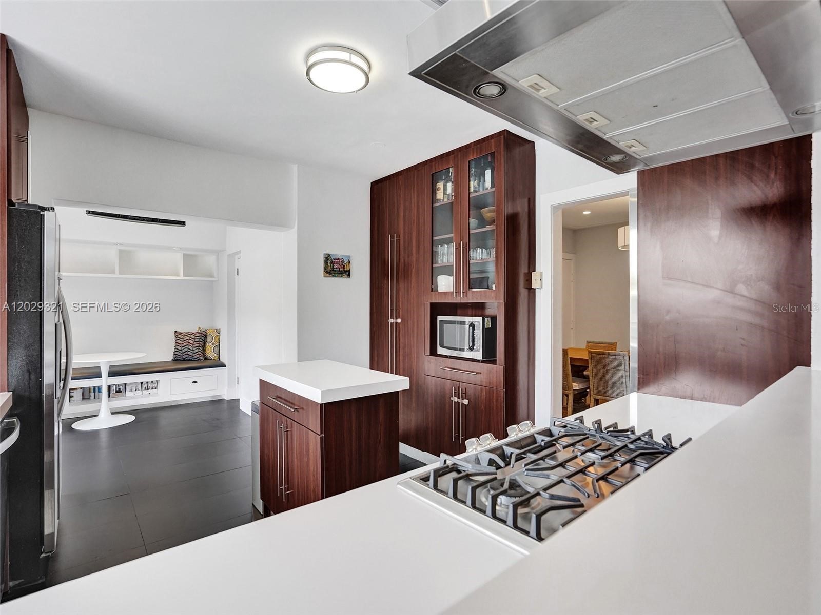 1912 NE 119th Road North Miami FL 33181 TB8522012 image24