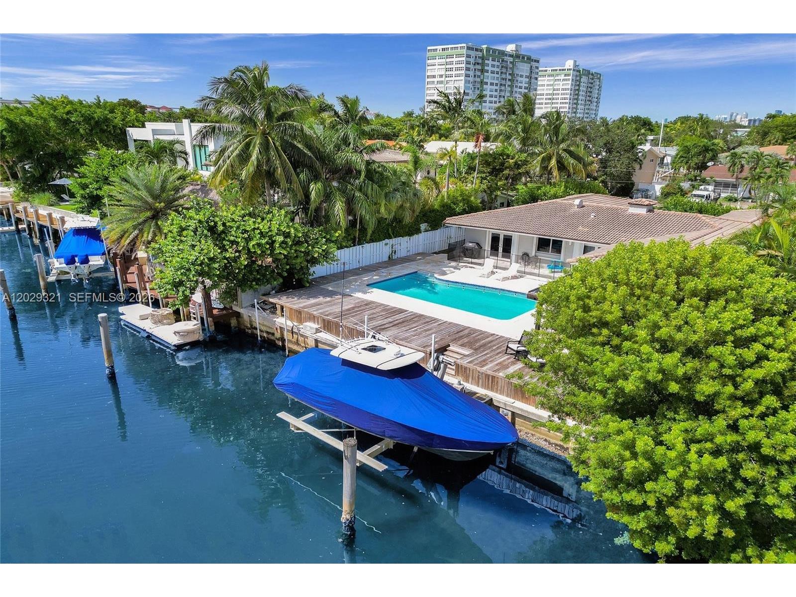 1912 NE 119th Road North Miami FL 33181 TB8522012 image6