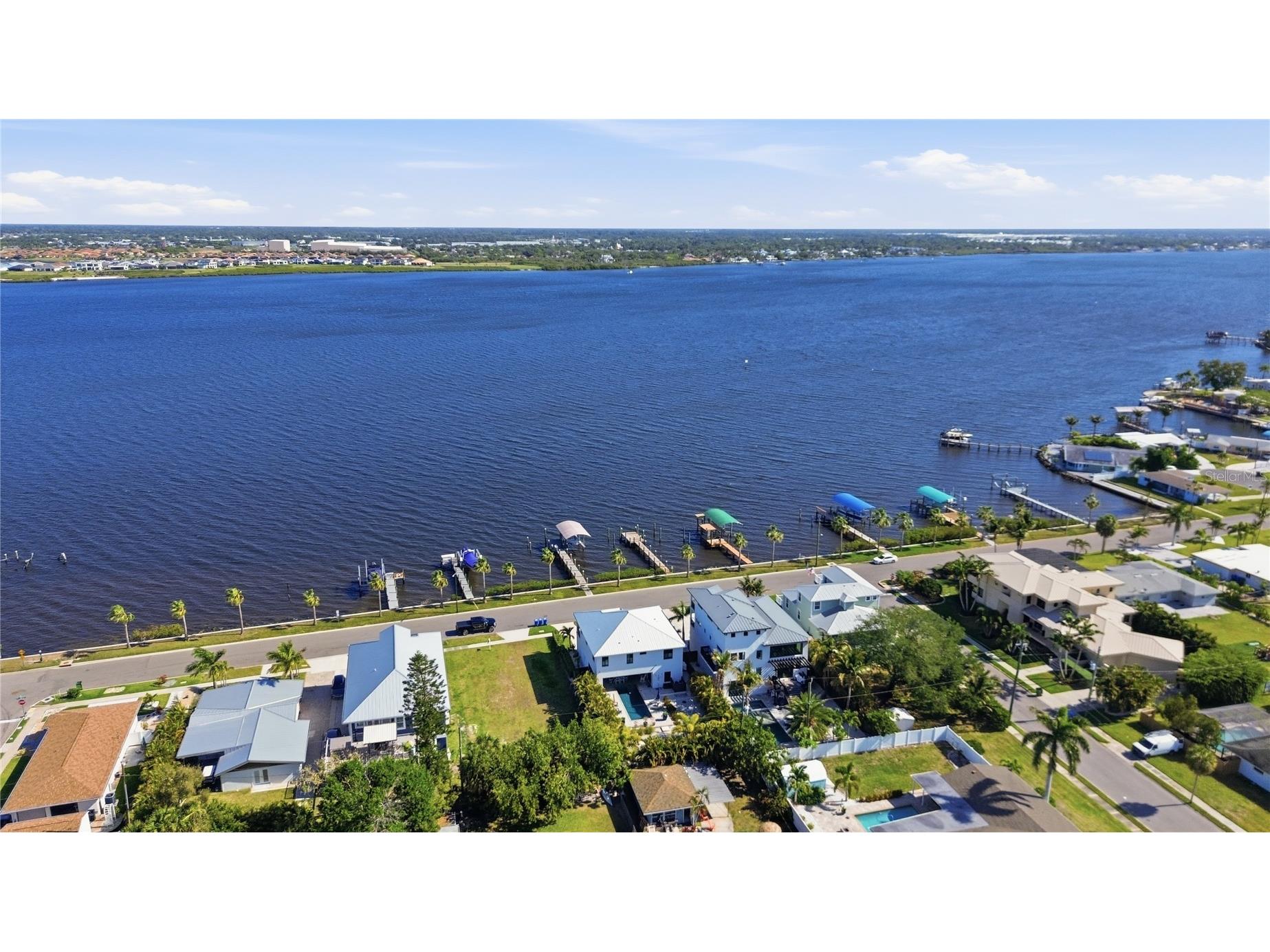 1912 Riverside Drive E Bradenton FL 34208 A4690926 image47