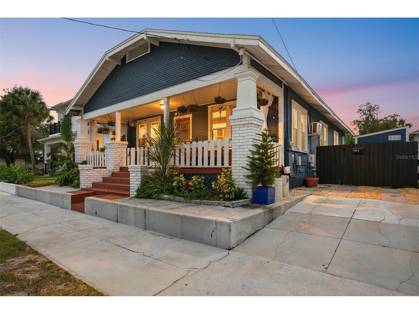 1912 W Cherry Street Tampa FL 33607 A4677610 image1